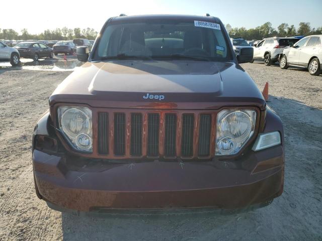 Photo 4 VIN: 1J8GP28KX8W240959 - JEEP LIBERTY SP 