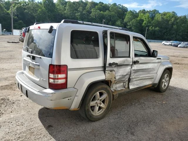 Photo 2 VIN: 1J8GP58K18W148379 - JEEP LIBERTY LI 