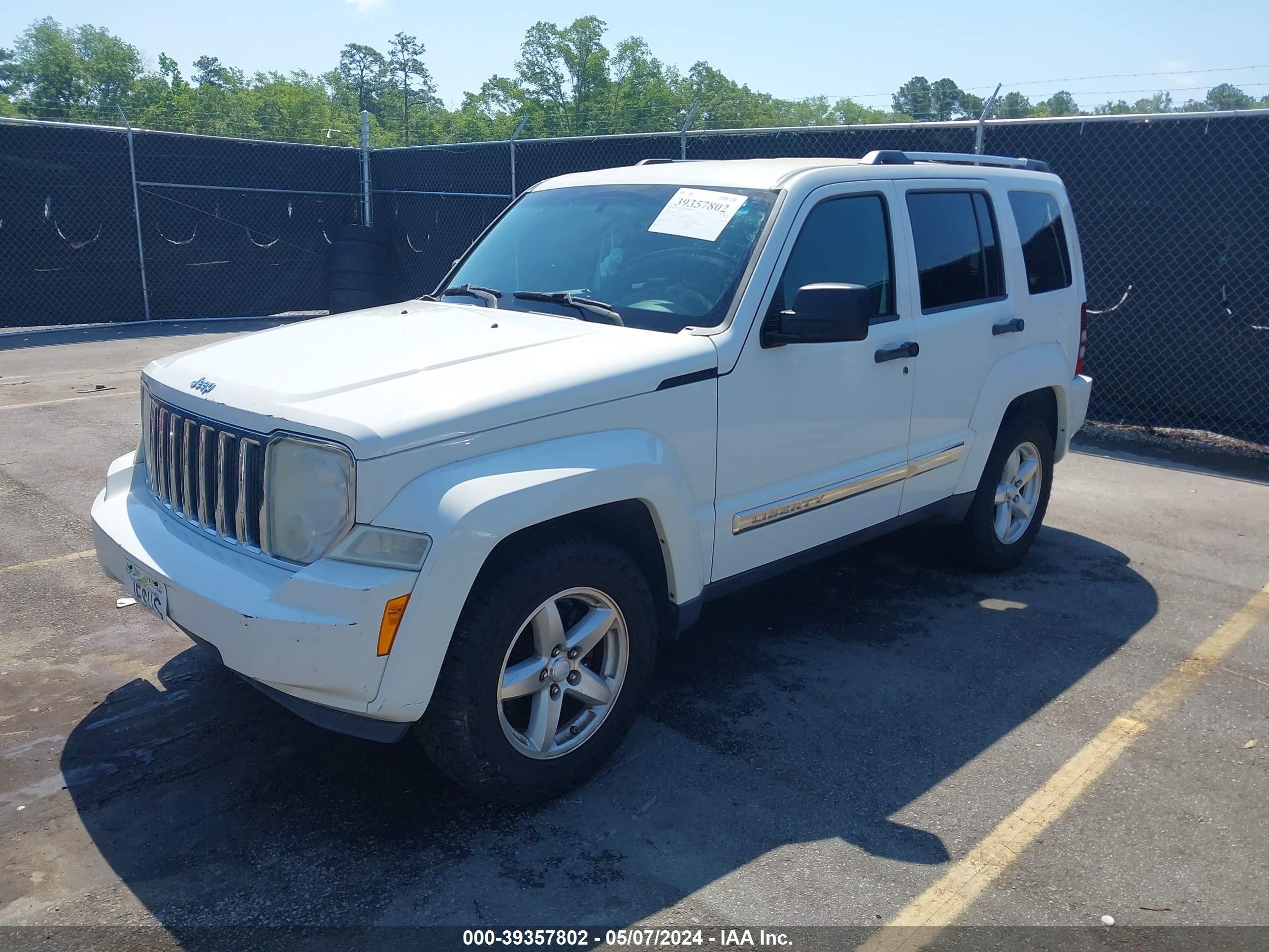 Photo 1 VIN: 1J8GP58K79W529431 - JEEP LIBERTY (NORTH AMERICA) 