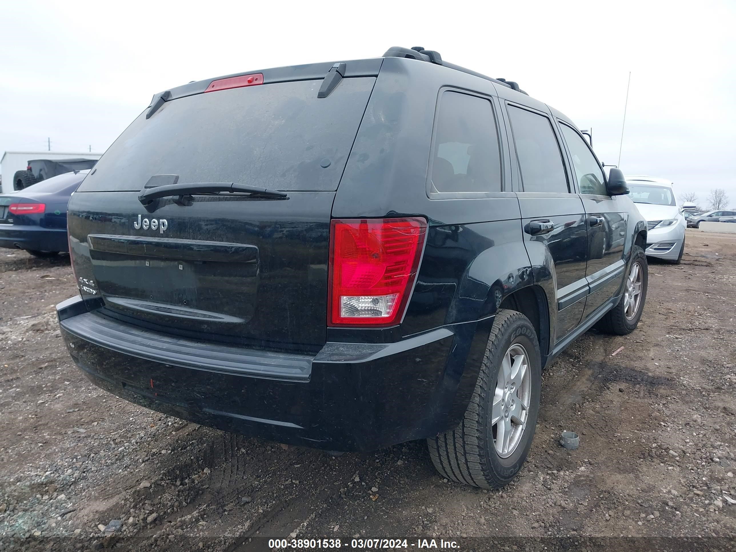 Photo 3 VIN: 1J8GR48K07C505197 - JEEP GRAND CHEROKEE 