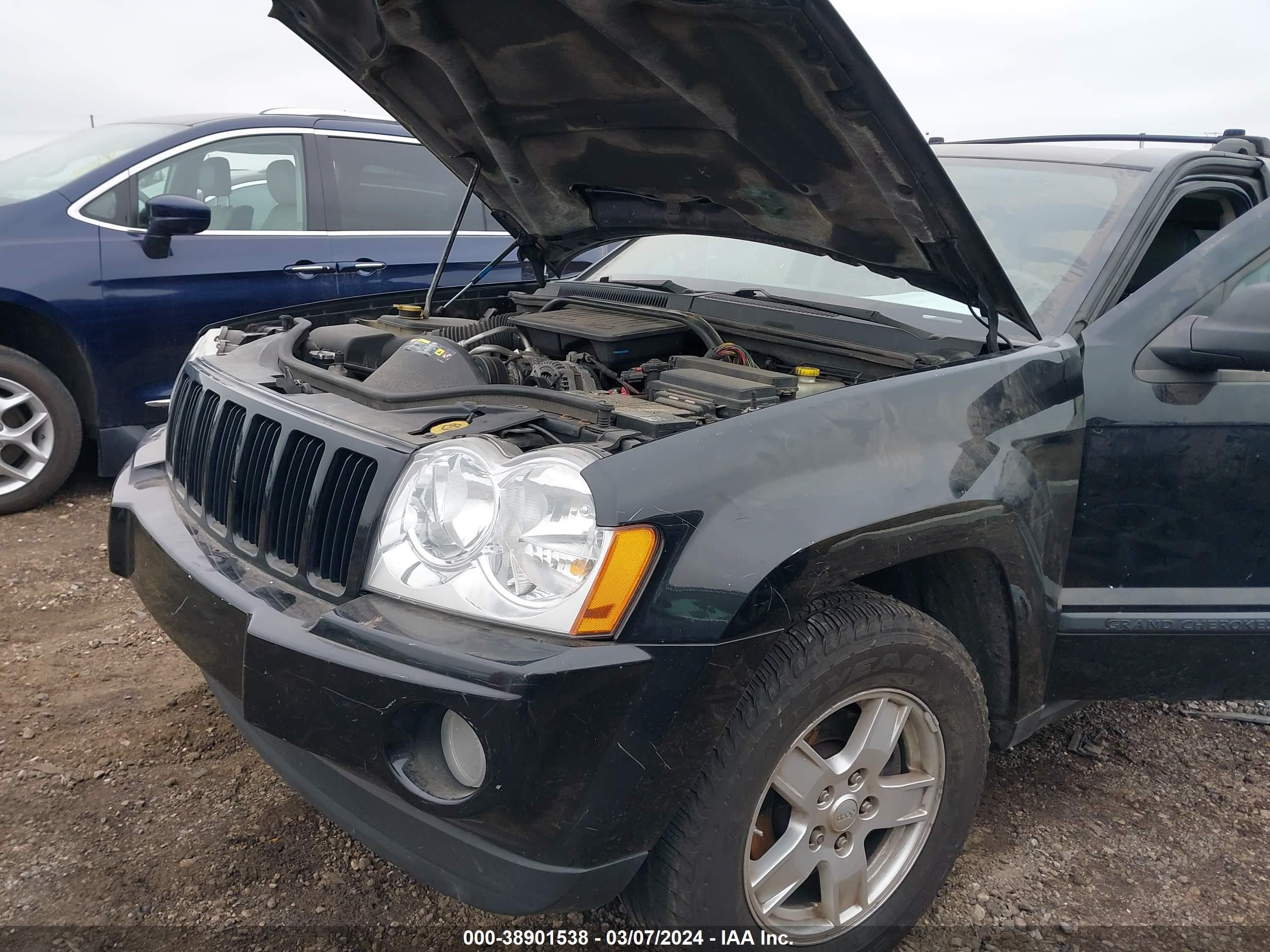 Photo 5 VIN: 1J8GR48K07C505197 - JEEP GRAND CHEROKEE 