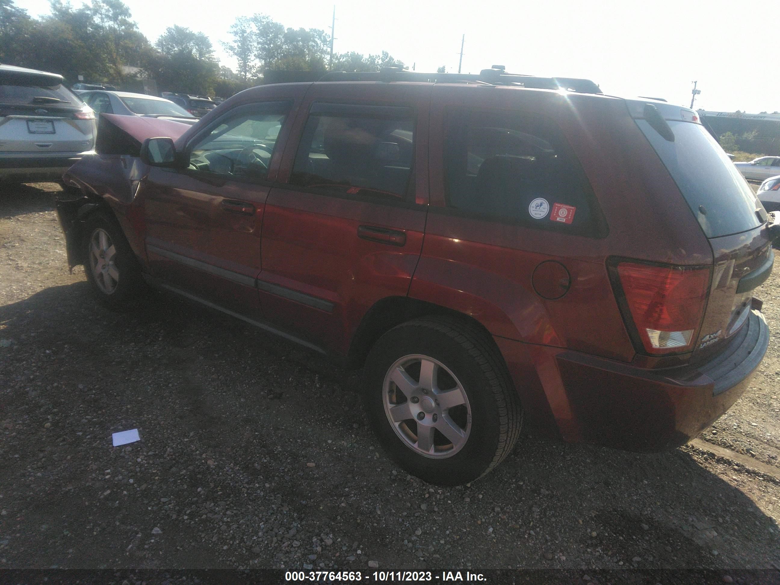 Photo 2 VIN: 1J8GR48K08C225832 - JEEP GRAND CHEROKEE 