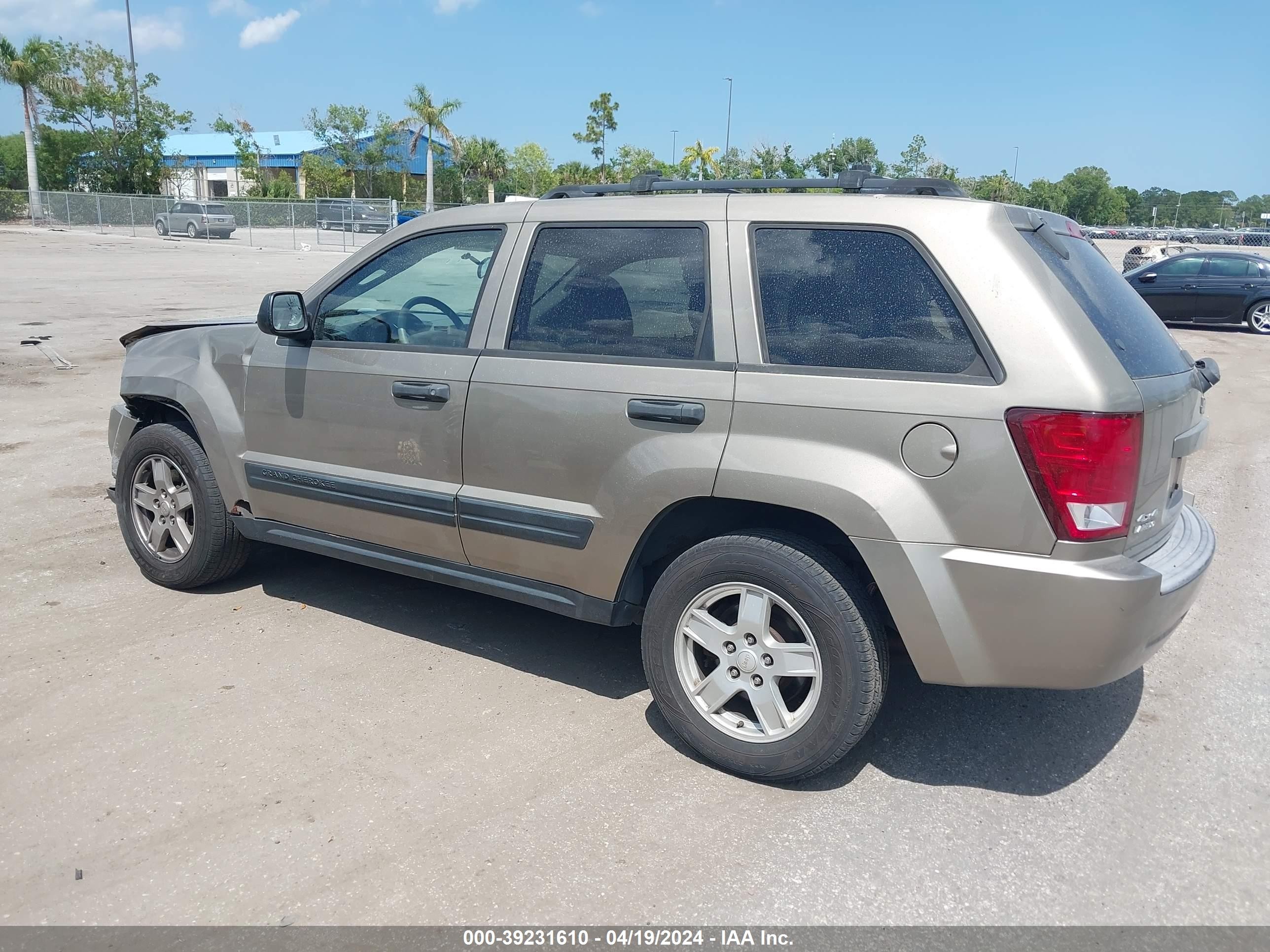 Photo 2 VIN: 1J8GR48K16C265981 - JEEP GRAND CHEROKEE 