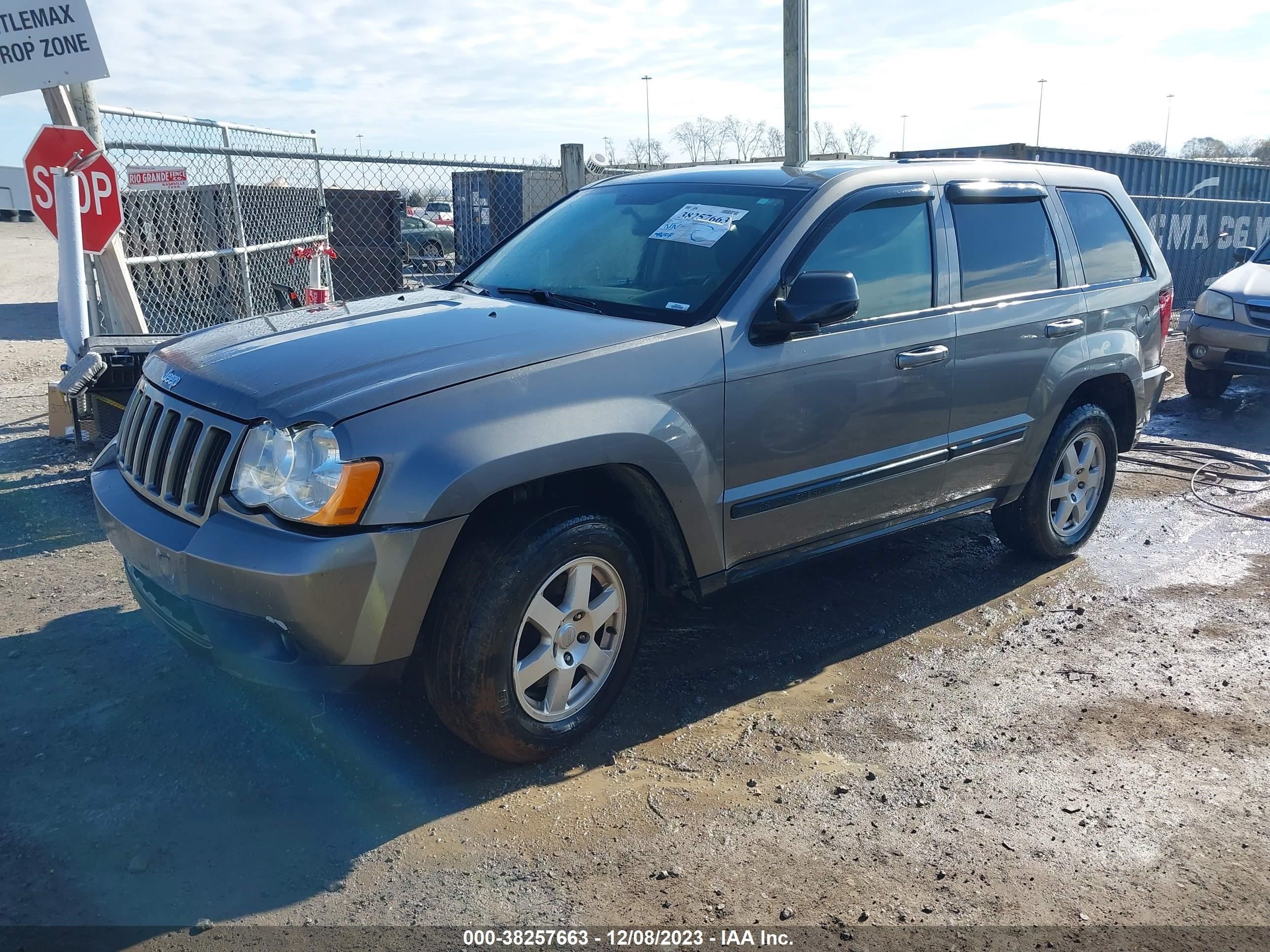 Photo 1 VIN: 1J8GR48K18C124041 - JEEP GRAND CHEROKEE 