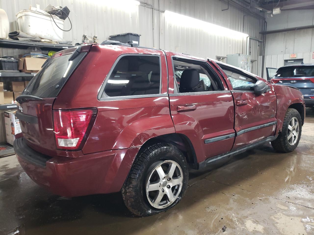 Photo 2 VIN: 1J8GR48K18C146895 - JEEP GRAND CHEROKEE 