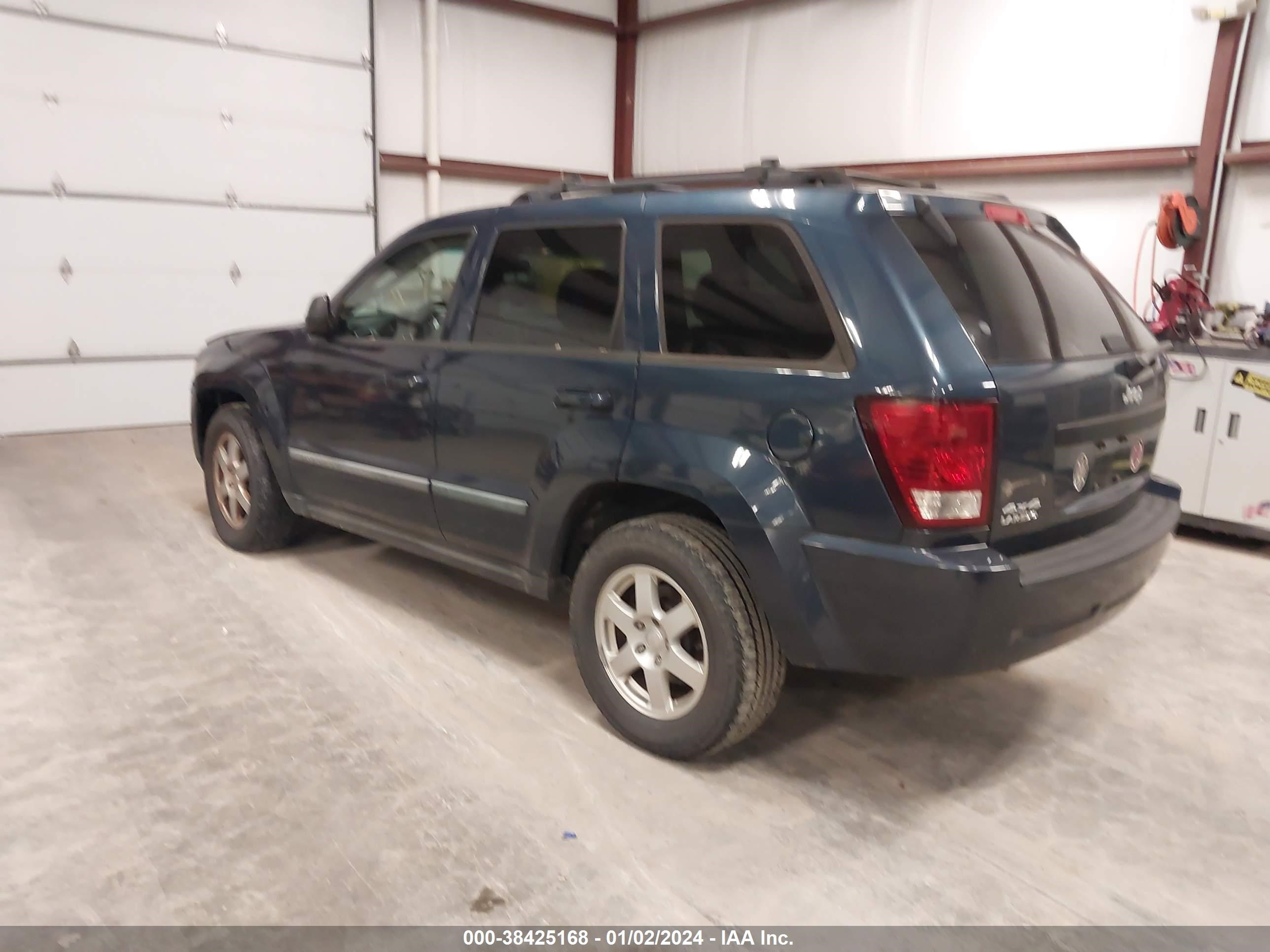 Photo 2 VIN: 1J8GR48K19C526093 - JEEP GRAND CHEROKEE 