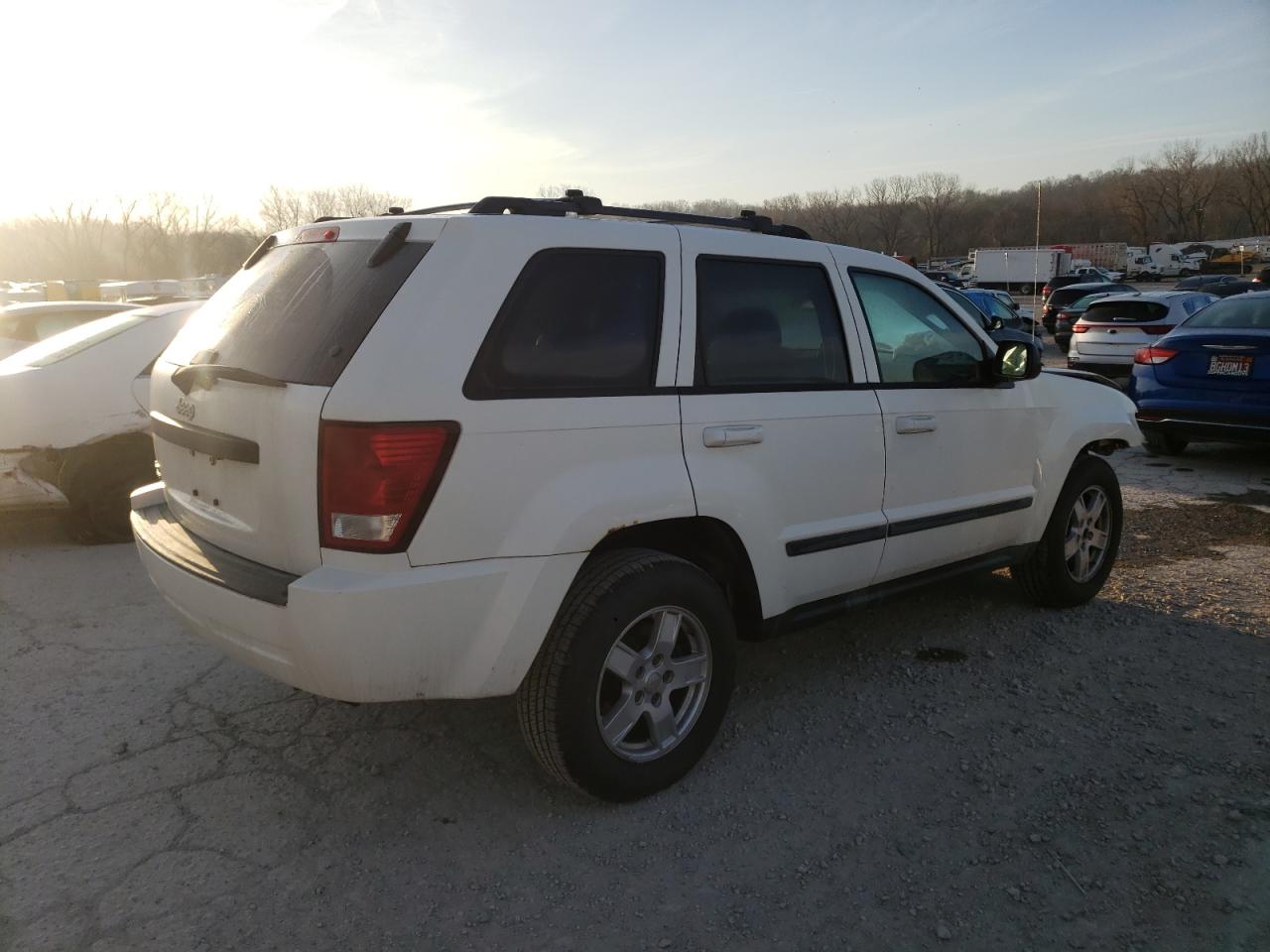 Photo 2 VIN: 1J8GR48K27C616334 - JEEP GRAND CHEROKEE 