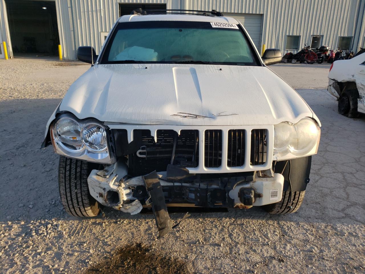 Photo 4 VIN: 1J8GR48K27C616334 - JEEP GRAND CHEROKEE 