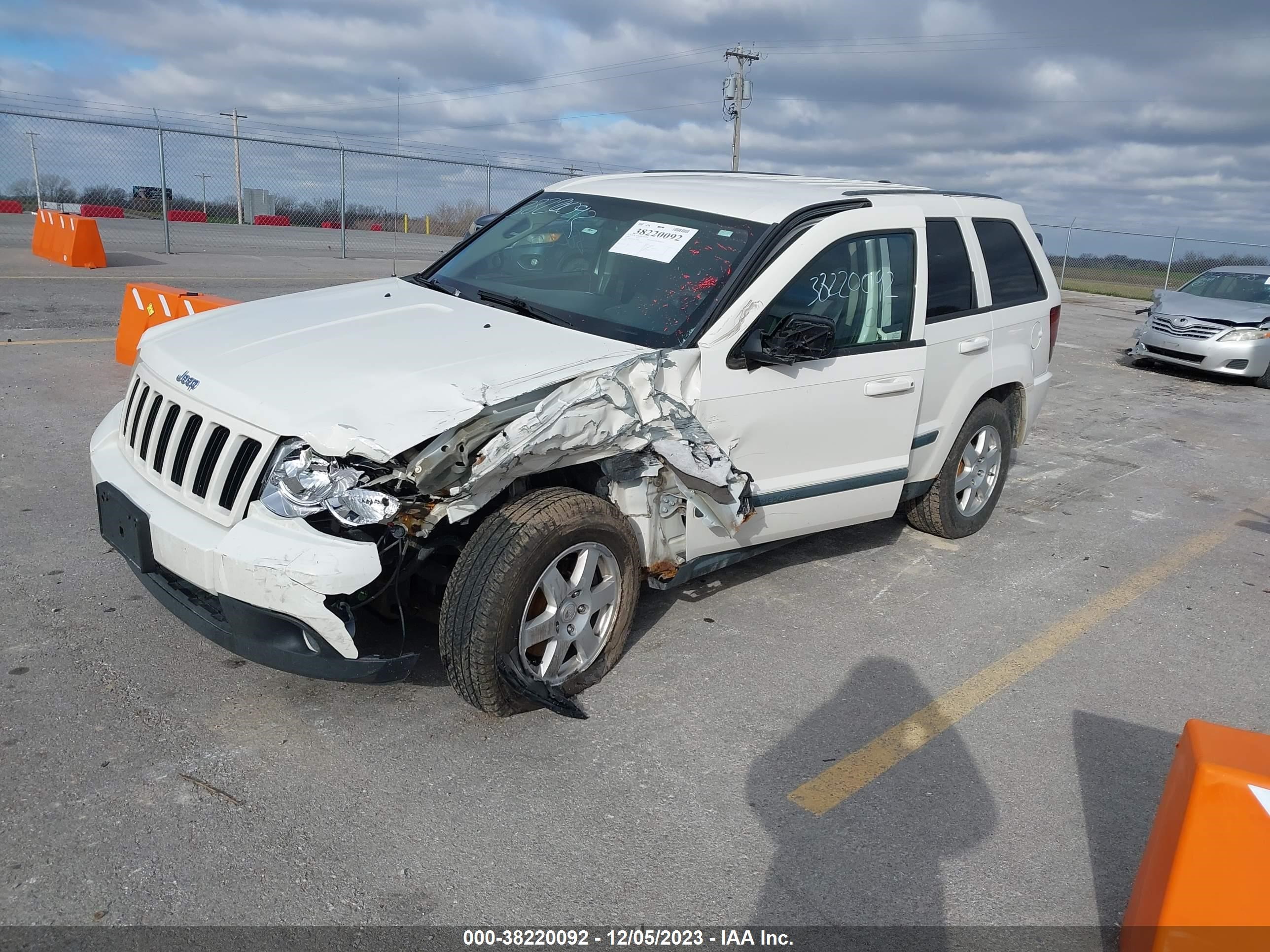 Photo 1 VIN: 1J8GR48K38C199596 - JEEP GRAND CHEROKEE 