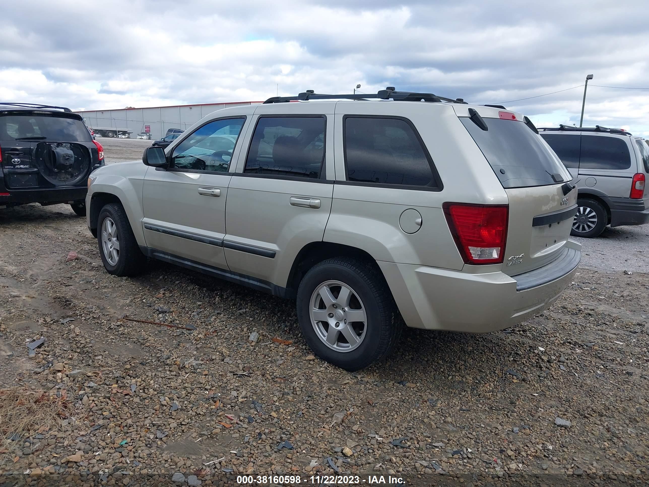 Photo 2 VIN: 1J8GR48K39C515001 - JEEP GRAND CHEROKEE 