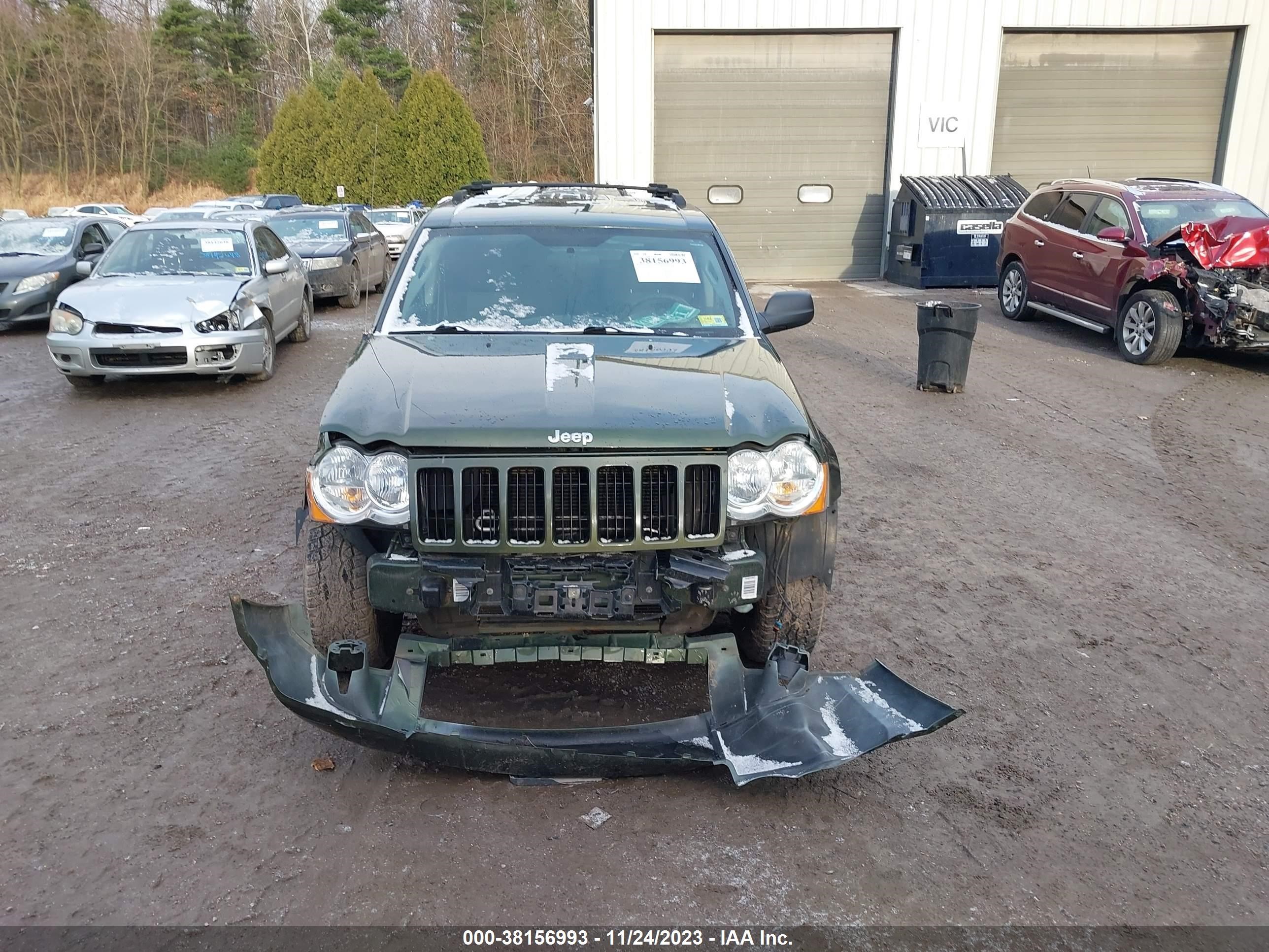 Photo 5 VIN: 1J8GR48K39C522563 - JEEP GRAND CHEROKEE 