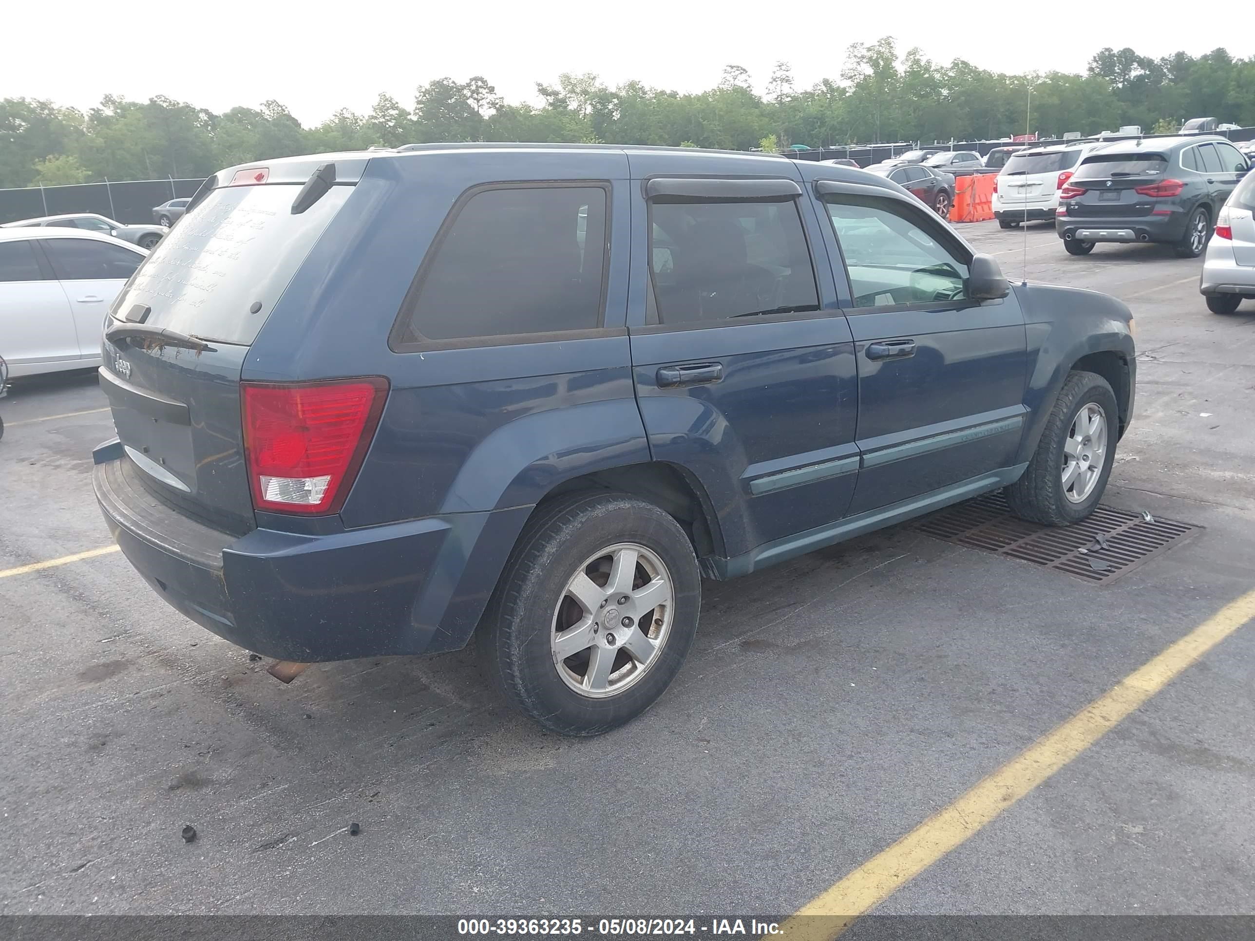 Photo 3 VIN: 1J8GR48K48C246988 - JEEP GRAND CHEROKEE 