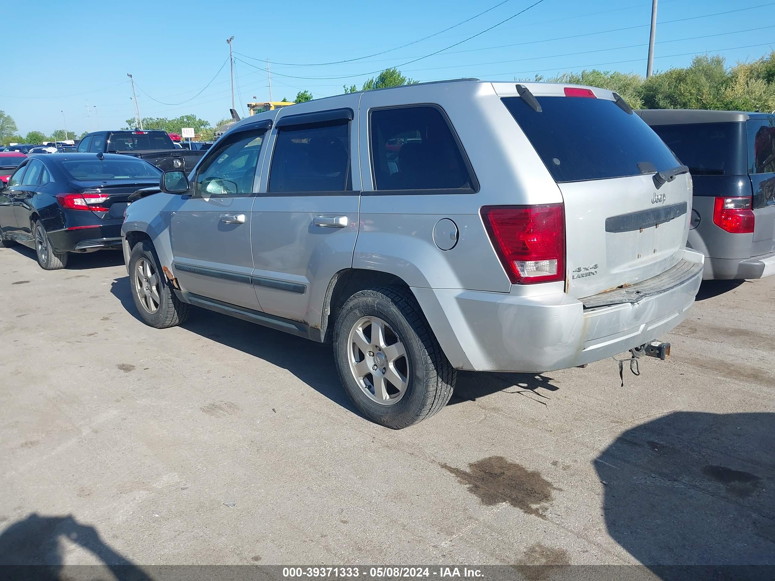 Photo 2 VIN: 1J8GR48K58C204264 - JEEP GRAND CHEROKEE 