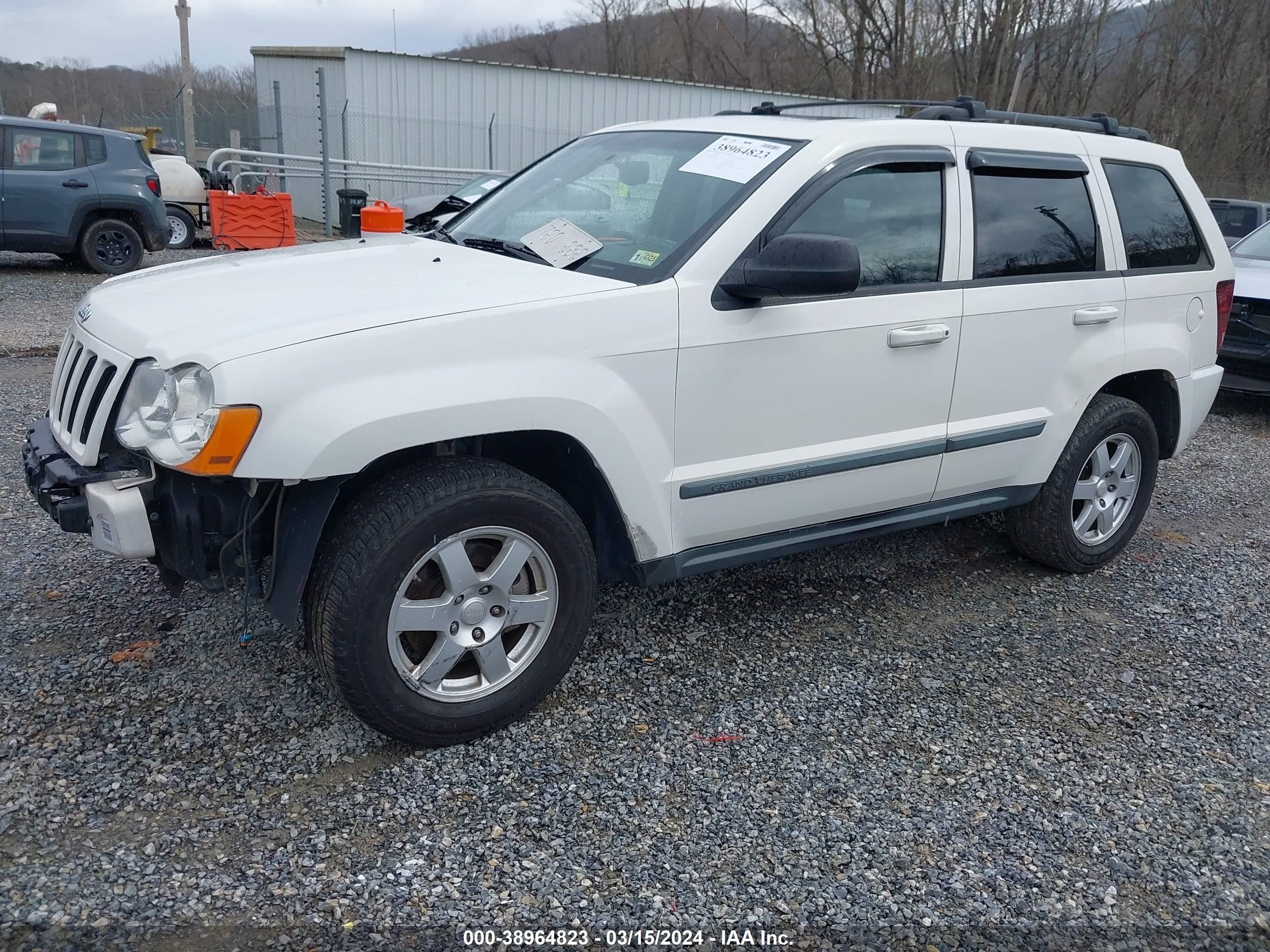 Photo 1 VIN: 1J8GR48K68C183585 - JEEP GRAND CHEROKEE 