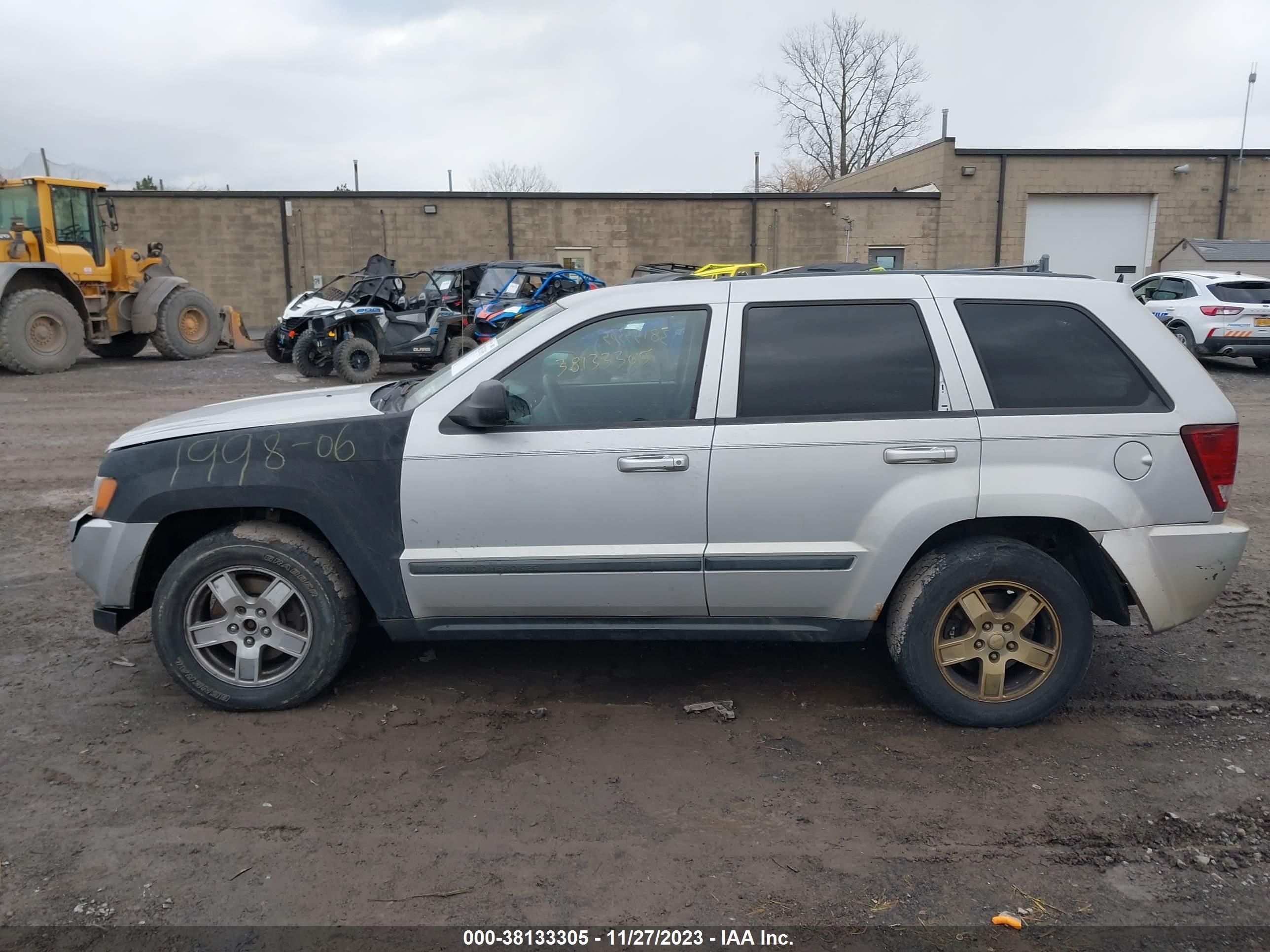 Photo 13 VIN: 1J8GR48K77C581645 - JEEP GRAND CHEROKEE 