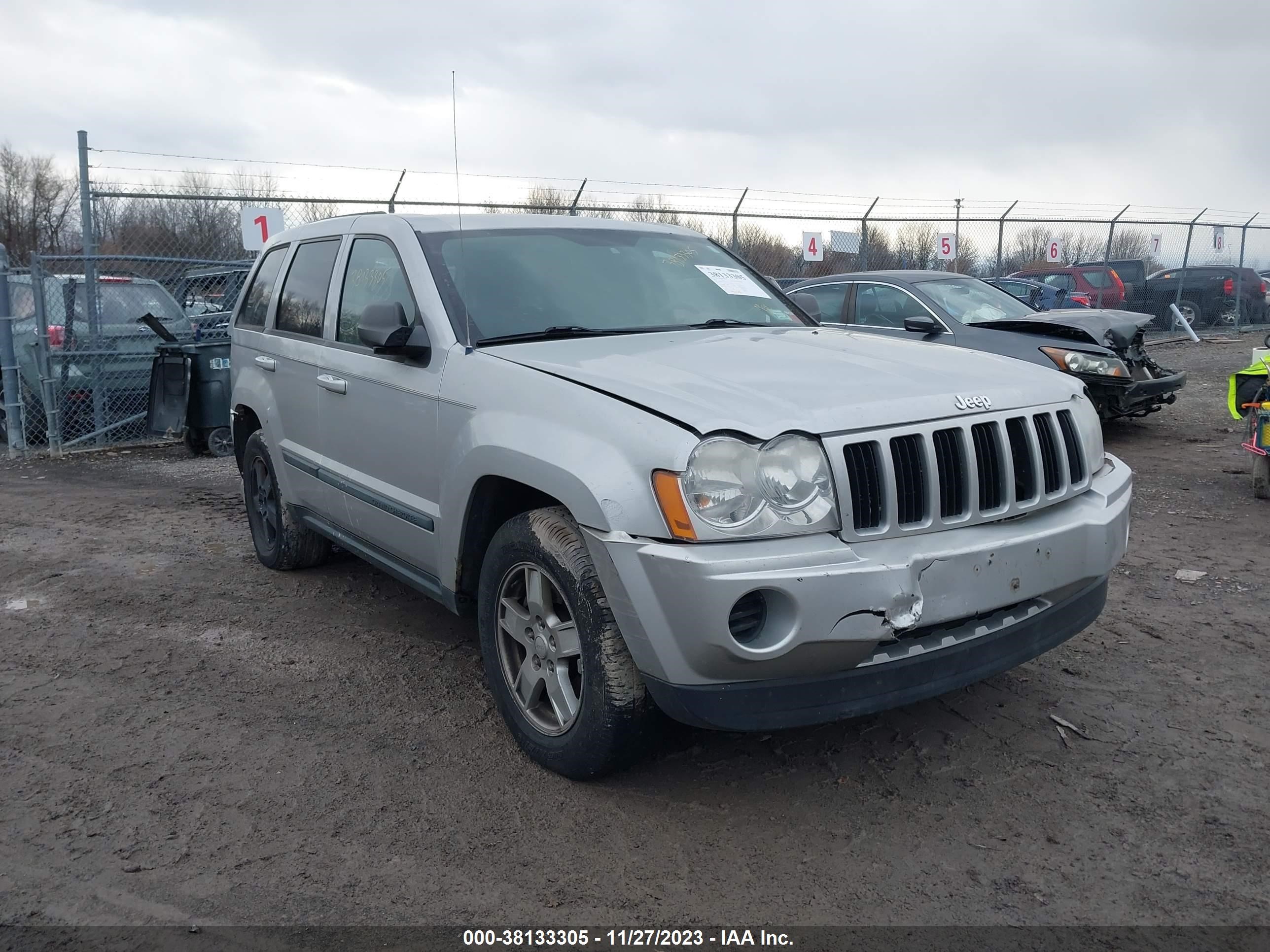 Photo 5 VIN: 1J8GR48K77C581645 - JEEP GRAND CHEROKEE 