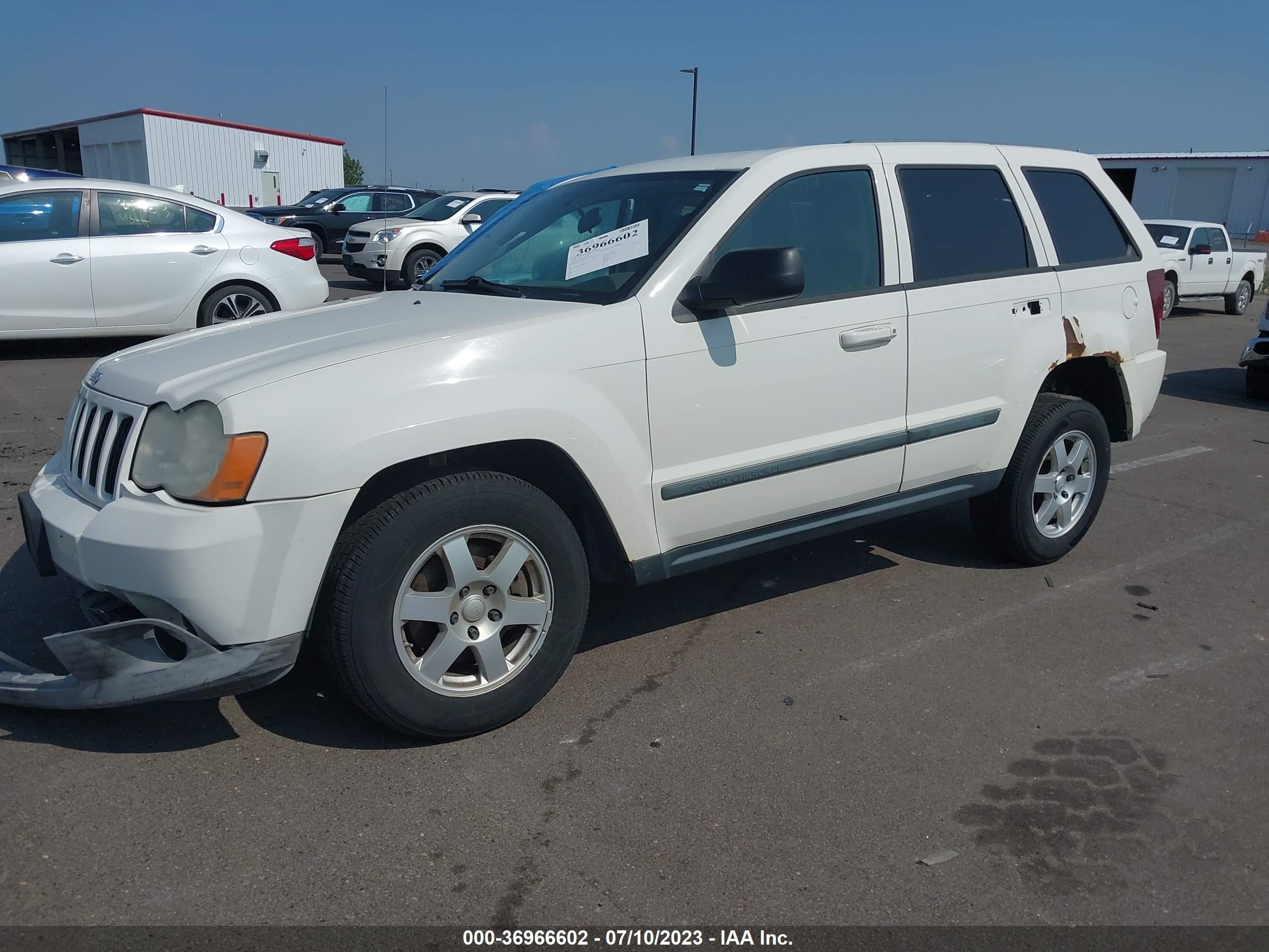 Photo 1 VIN: 1J8GR48K78C225715 - JEEP GRAND CHEROKEE 