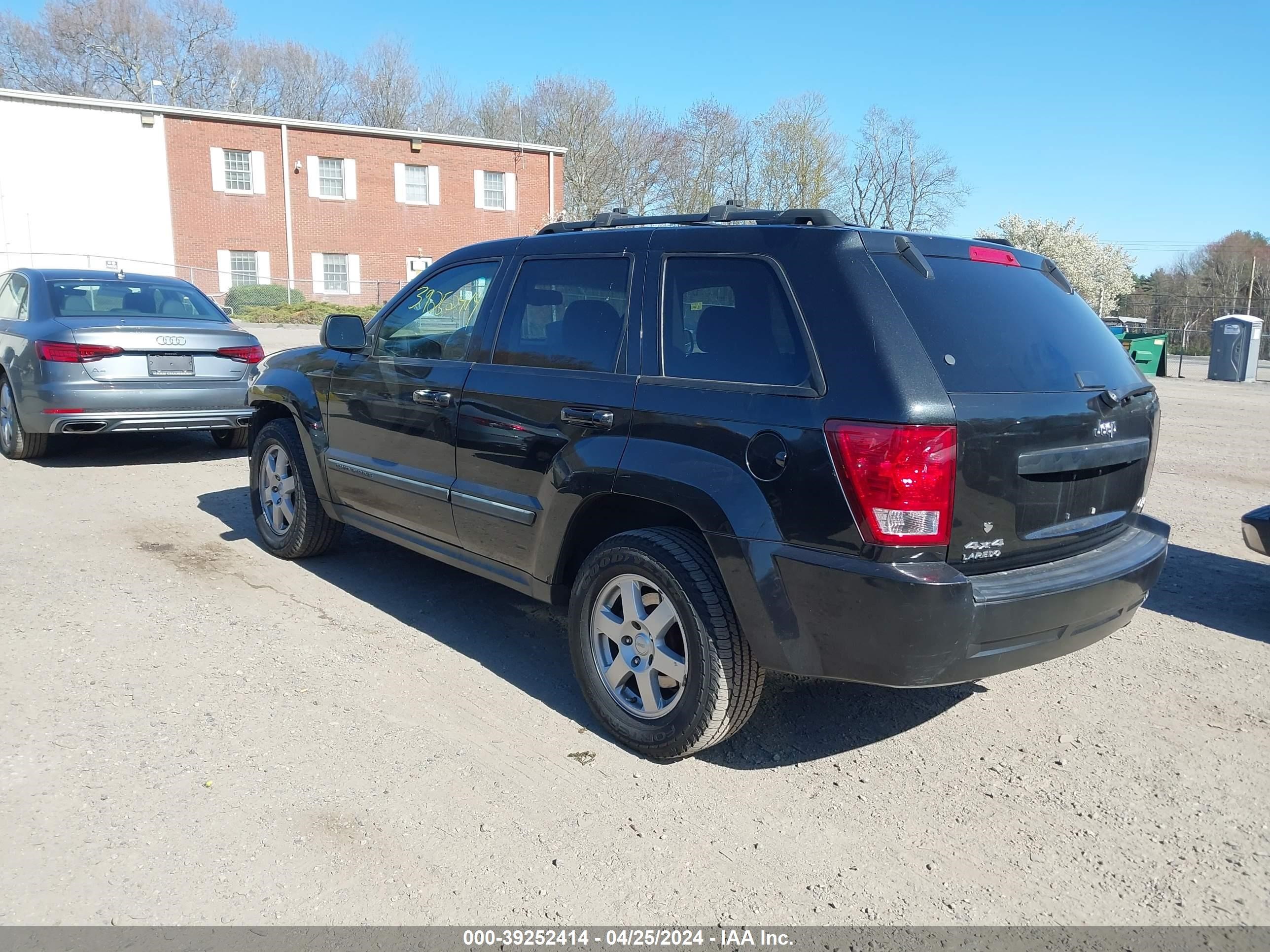 Photo 2 VIN: 1J8GR48K78C231904 - JEEP GRAND CHEROKEE 