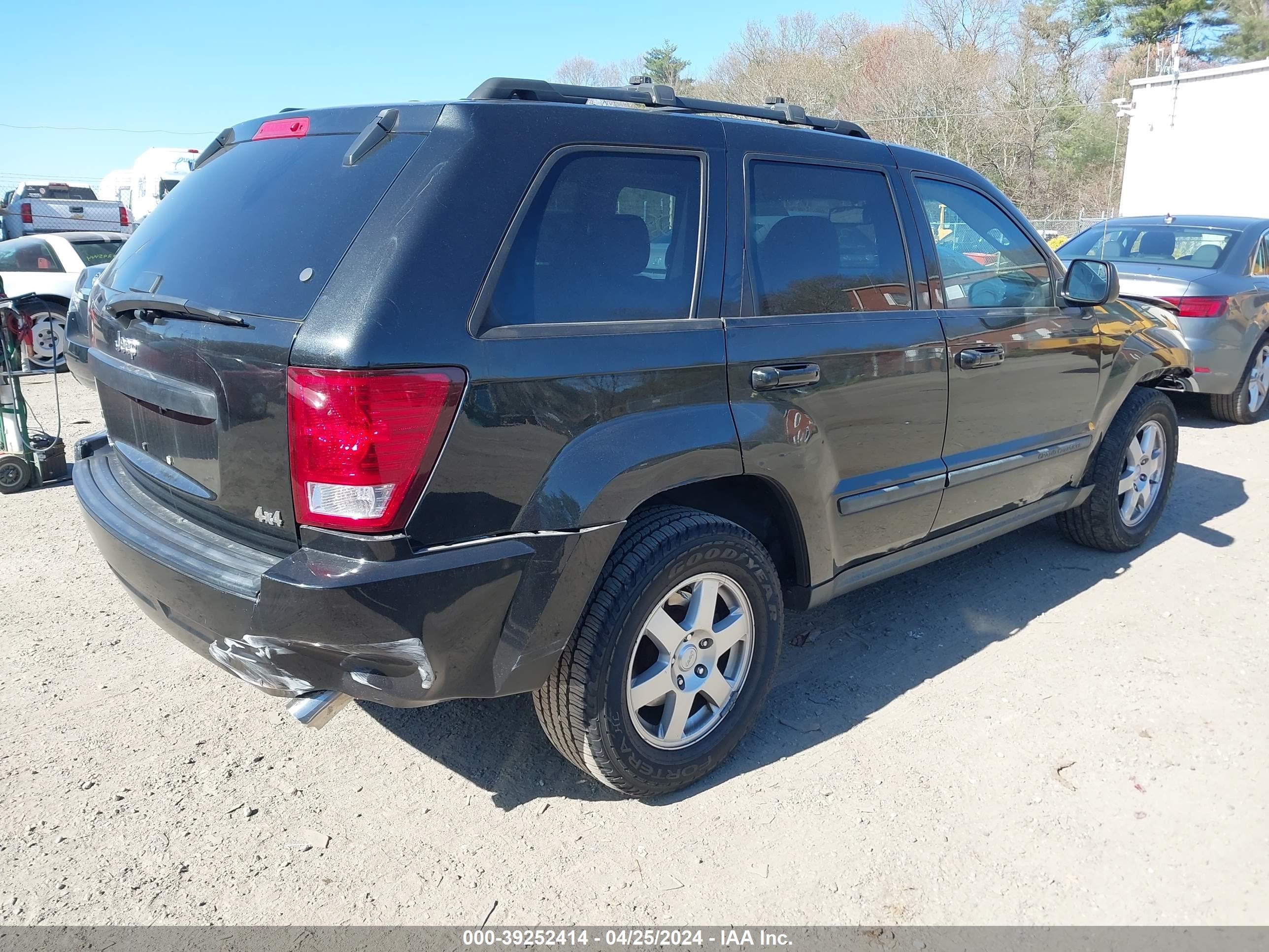 Photo 3 VIN: 1J8GR48K78C231904 - JEEP GRAND CHEROKEE 