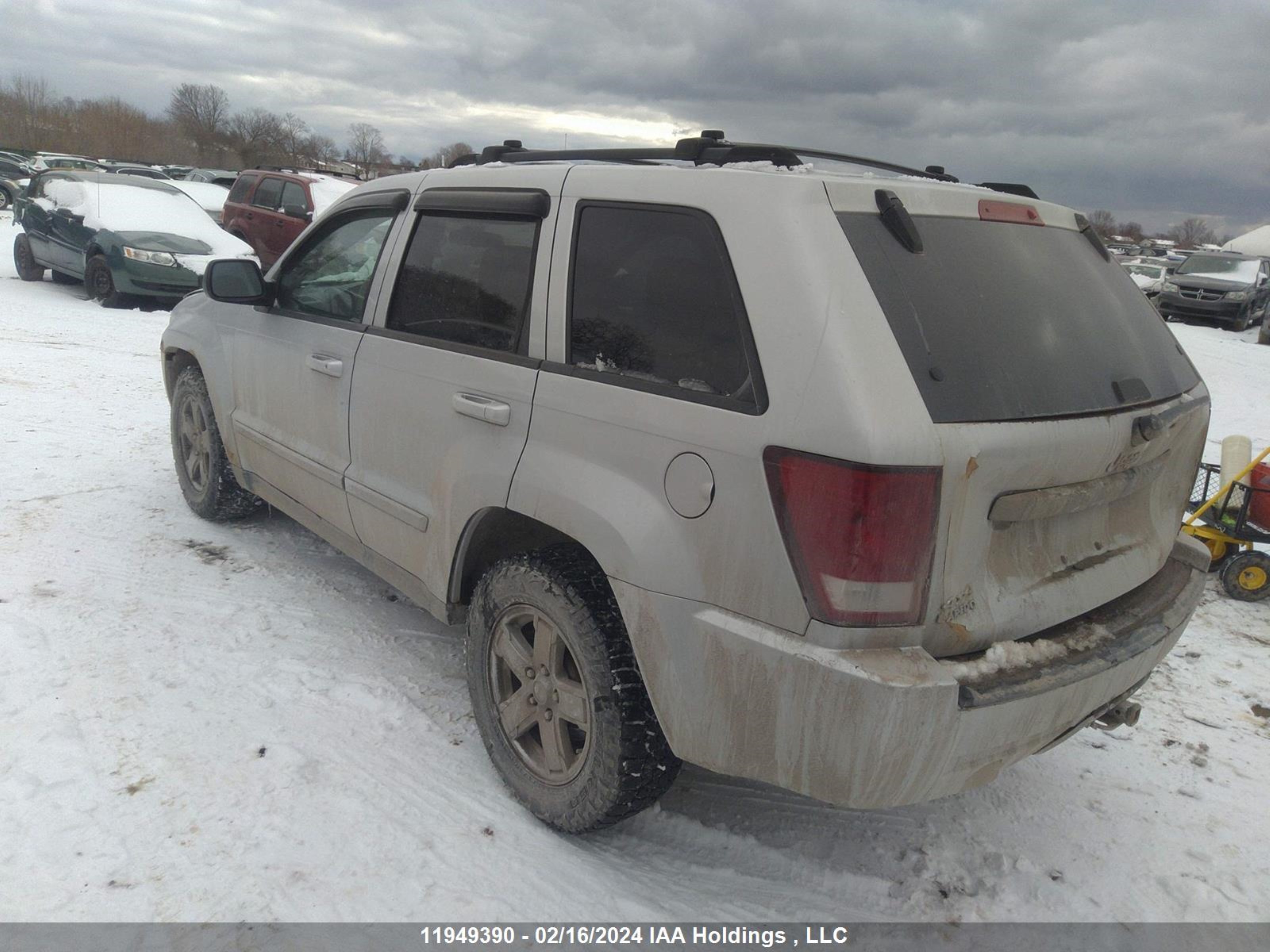 Photo 2 VIN: 1J8GR48K87C574672 - JEEP GRAND CHEROKEE 