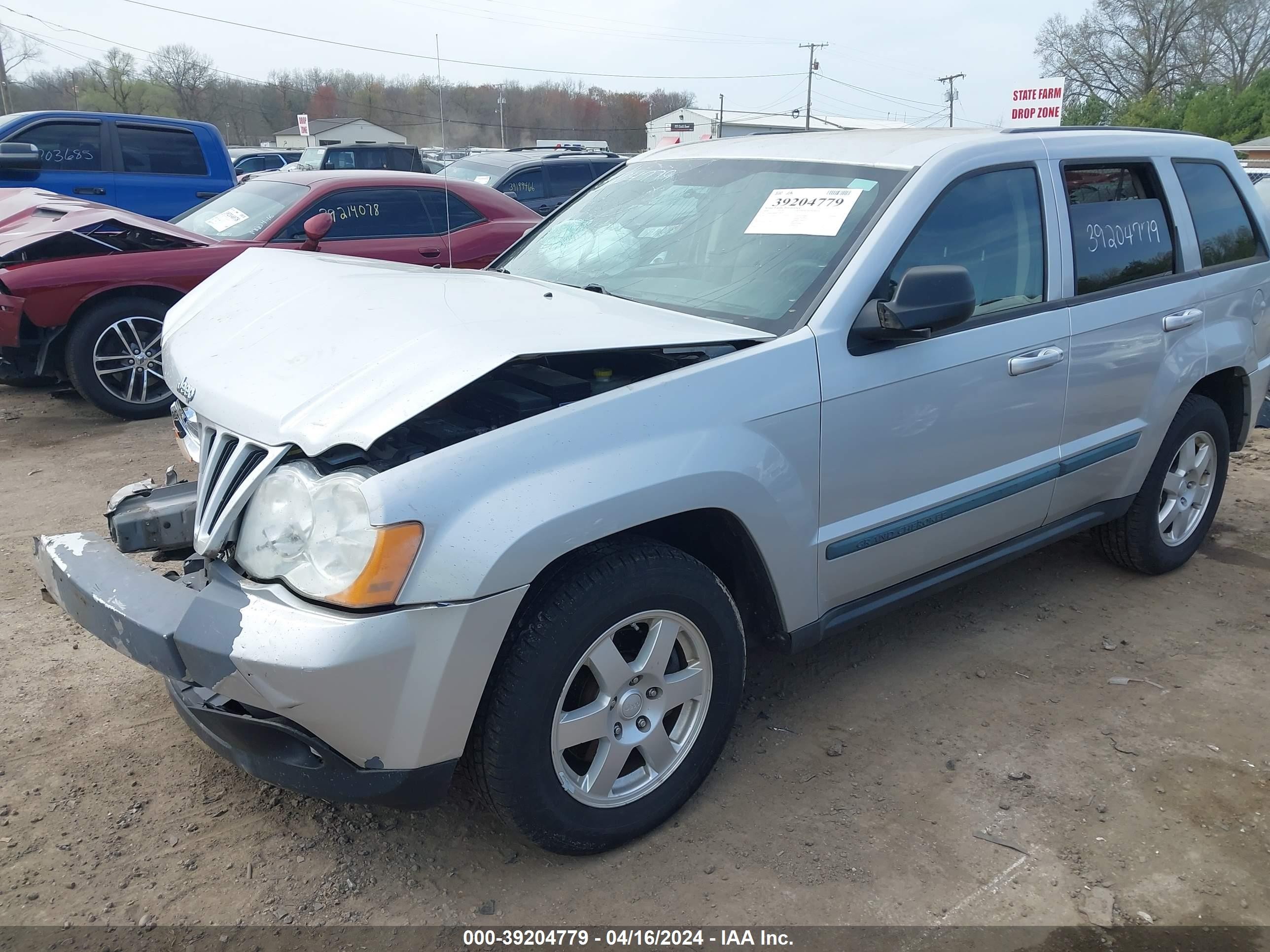 Photo 1 VIN: 1J8GR48K88C188187 - JEEP GRAND CHEROKEE 