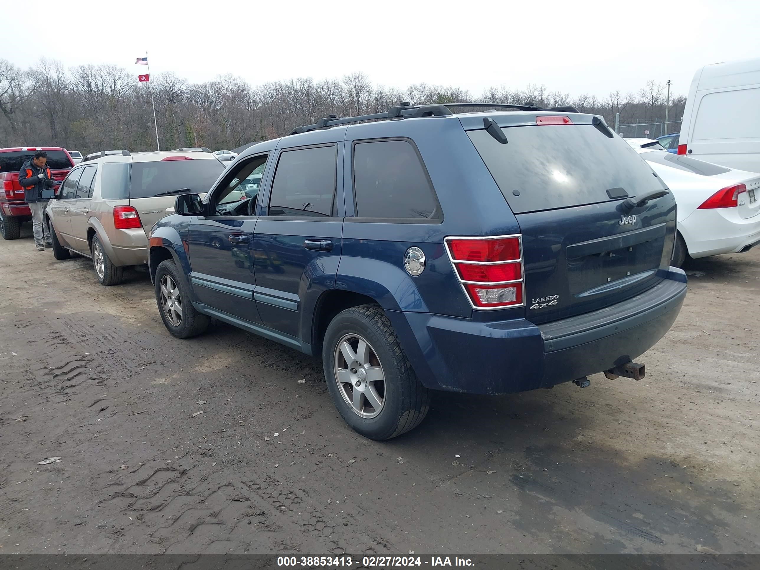 Photo 2 VIN: 1J8GR48K99C520803 - JEEP GRAND CHEROKEE 