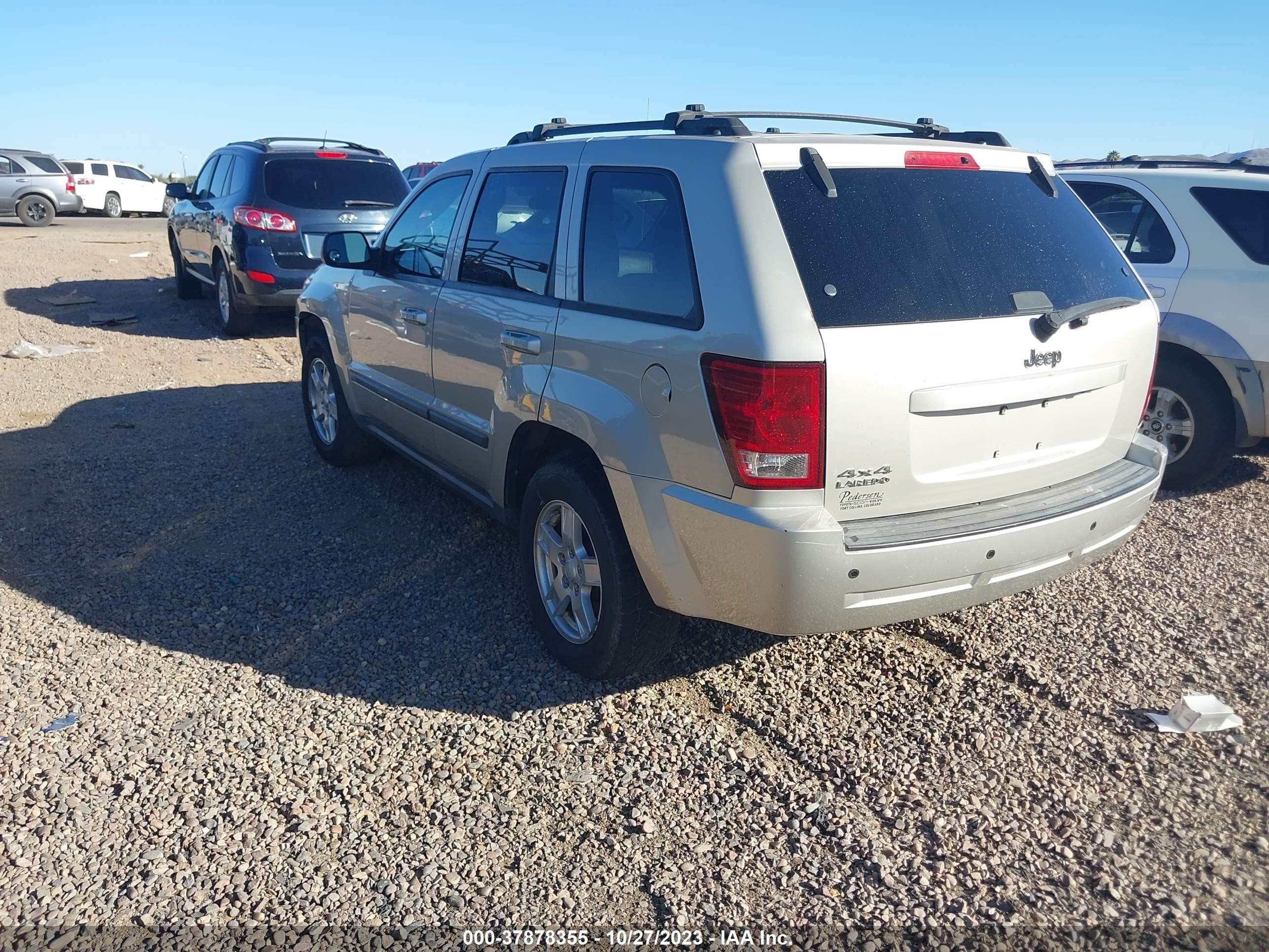 Photo 3 VIN: 1J8GR48KX7C500542 - JEEP GRAND CHEROKEE 