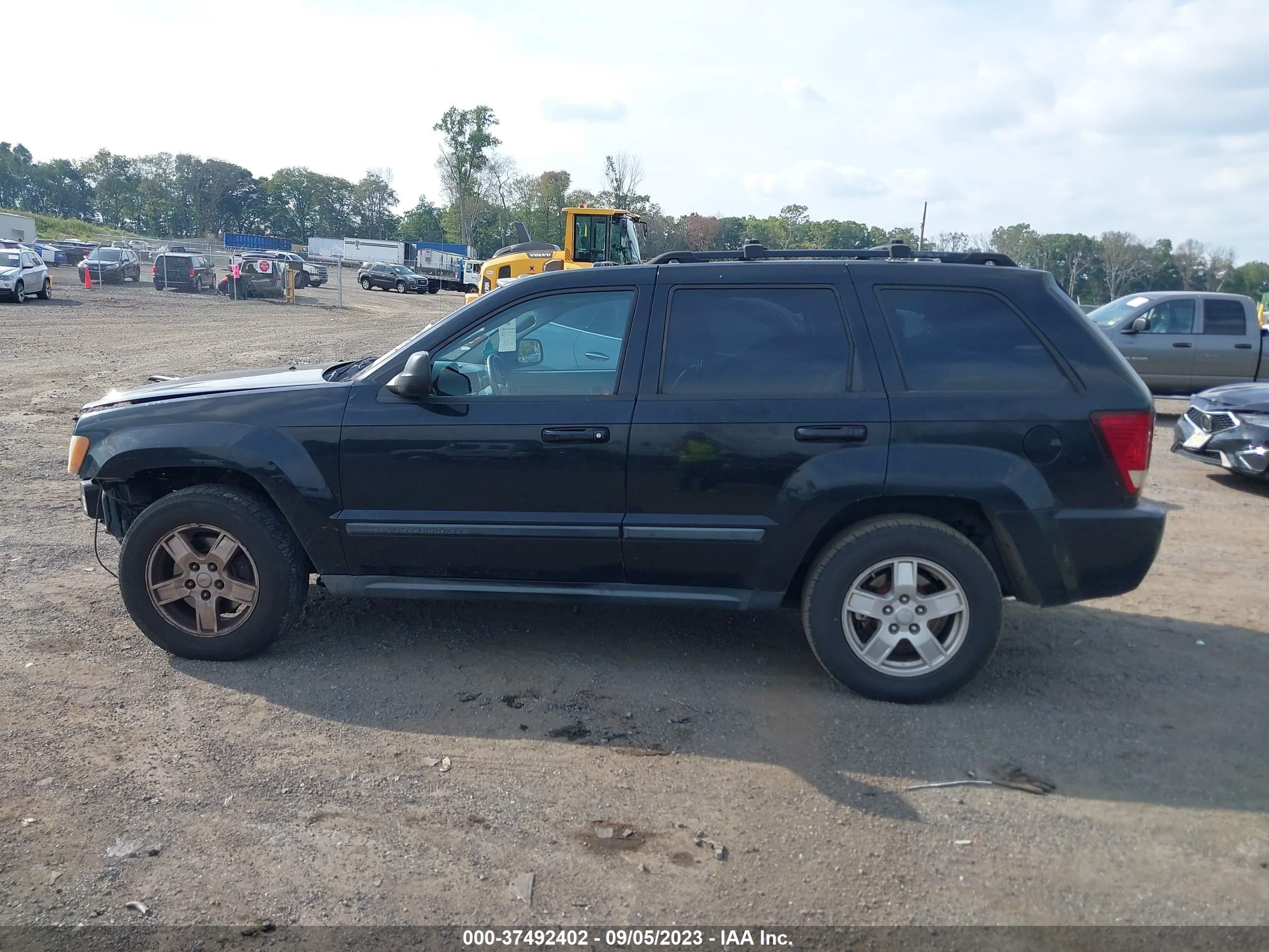 Photo 13 VIN: 1J8GR48KX7C502064 - JEEP GRAND CHEROKEE 