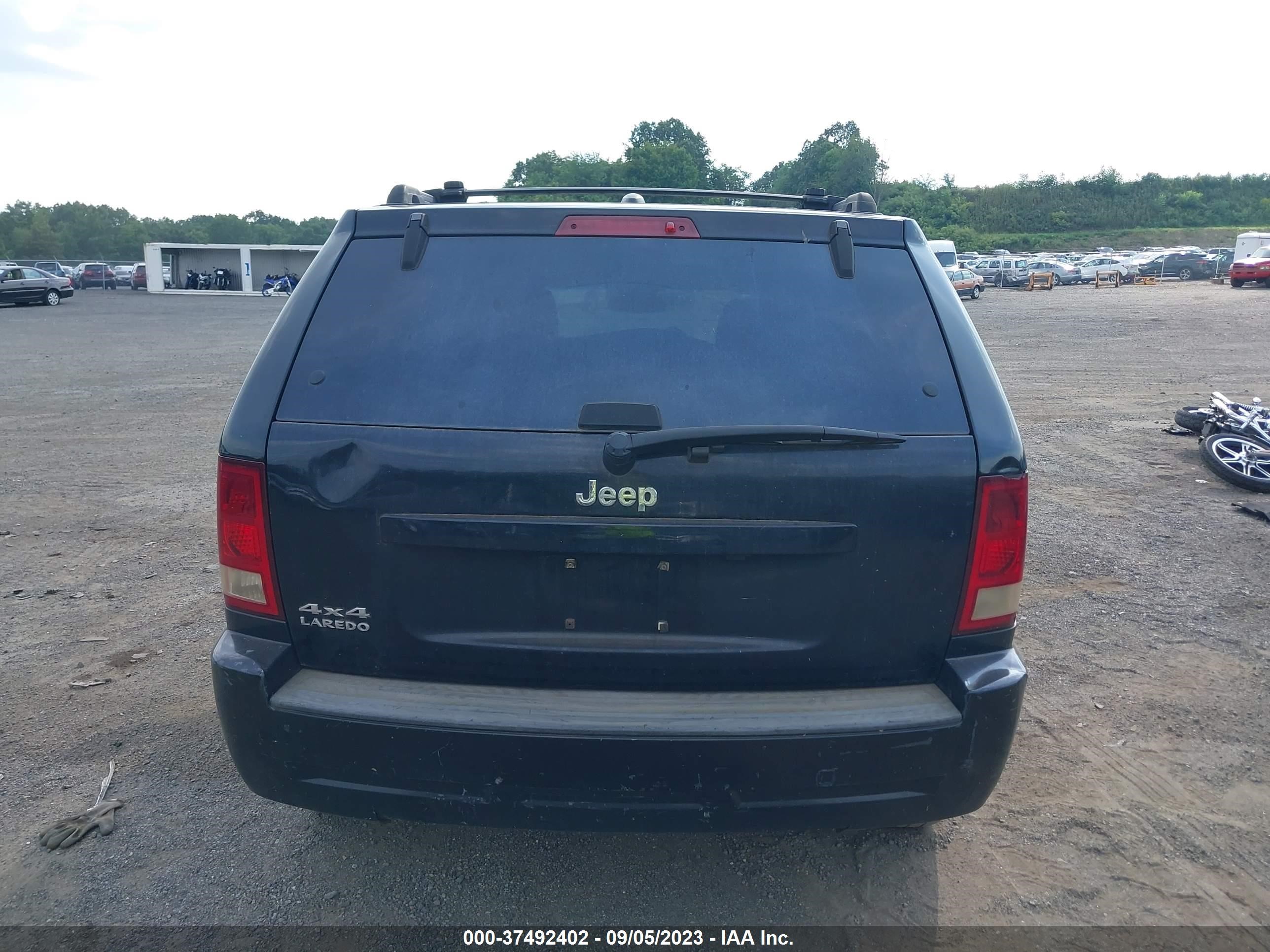 Photo 15 VIN: 1J8GR48KX7C502064 - JEEP GRAND CHEROKEE 