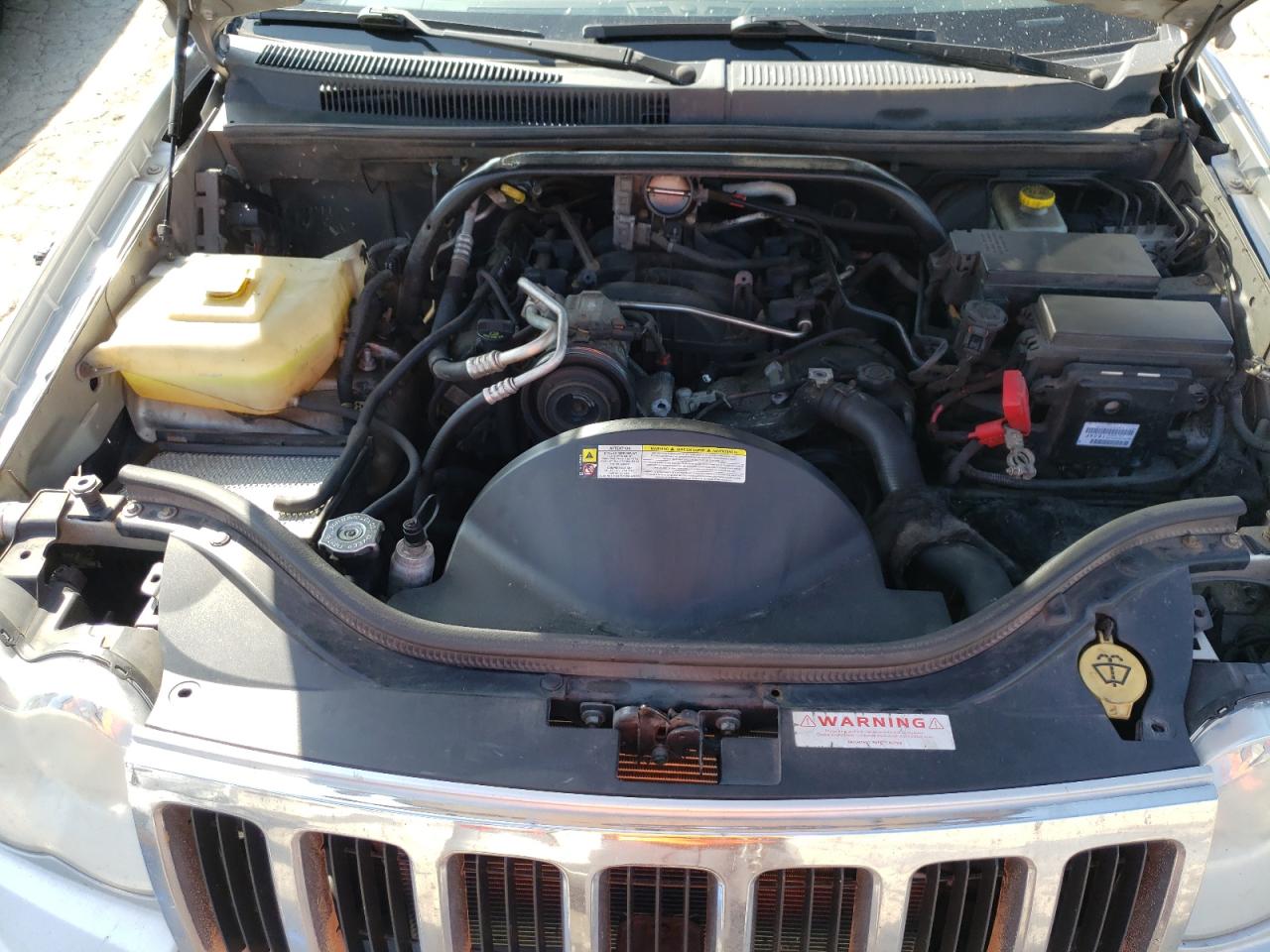 Photo 11 VIN: 1J8GR48KX8C120800 - JEEP GRAND CHEROKEE 