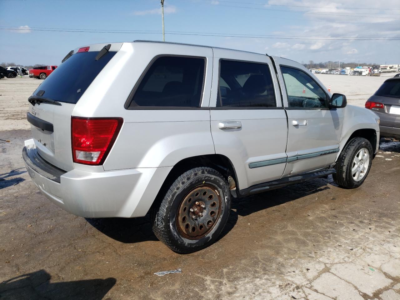 Photo 2 VIN: 1J8GR48KX8C120800 - JEEP GRAND CHEROKEE 