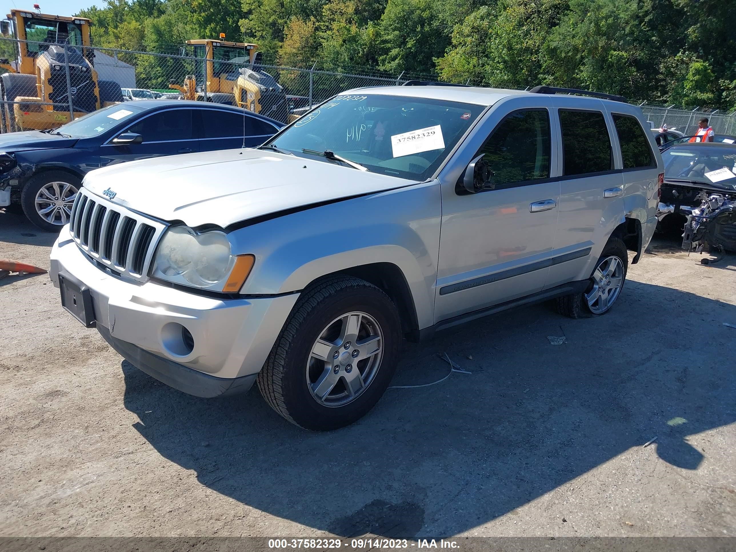 Photo 1 VIN: 1J8GS48K07C515541 - JEEP GRAND CHEROKEE 