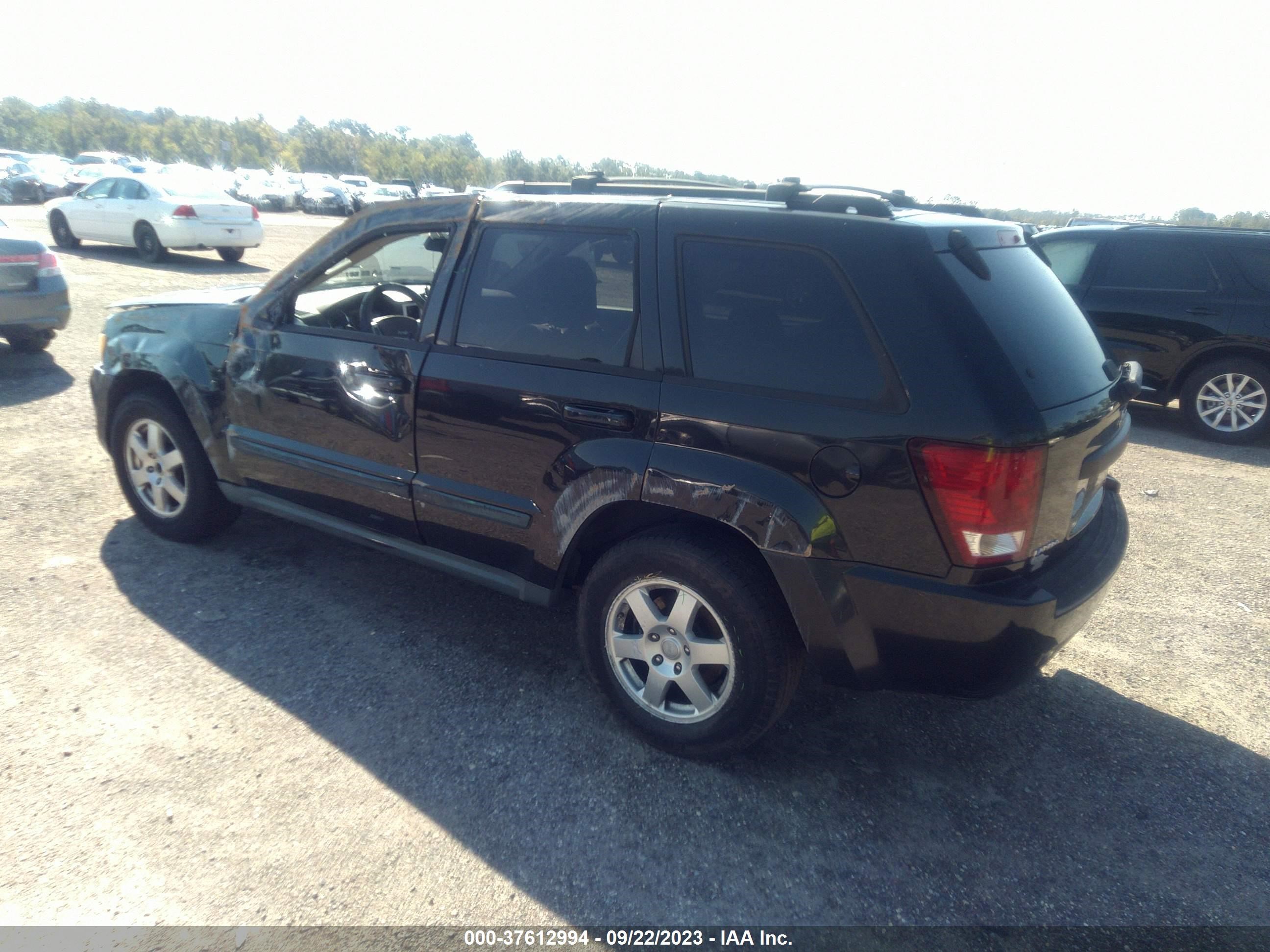 Photo 2 VIN: 1J8GS48K08C198992 - JEEP GRAND CHEROKEE 