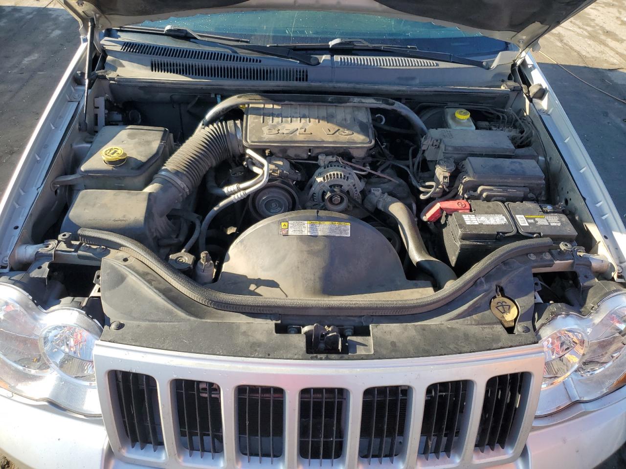 Photo 11 VIN: 1J8GS48K18C109575 - JEEP GRAND CHEROKEE 