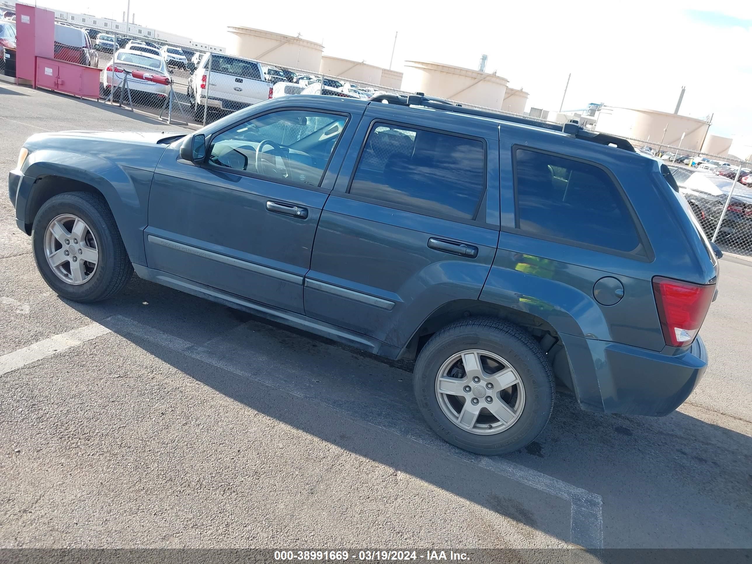 Photo 2 VIN: 1J8GS48K37C645961 - JEEP GRAND CHEROKEE 