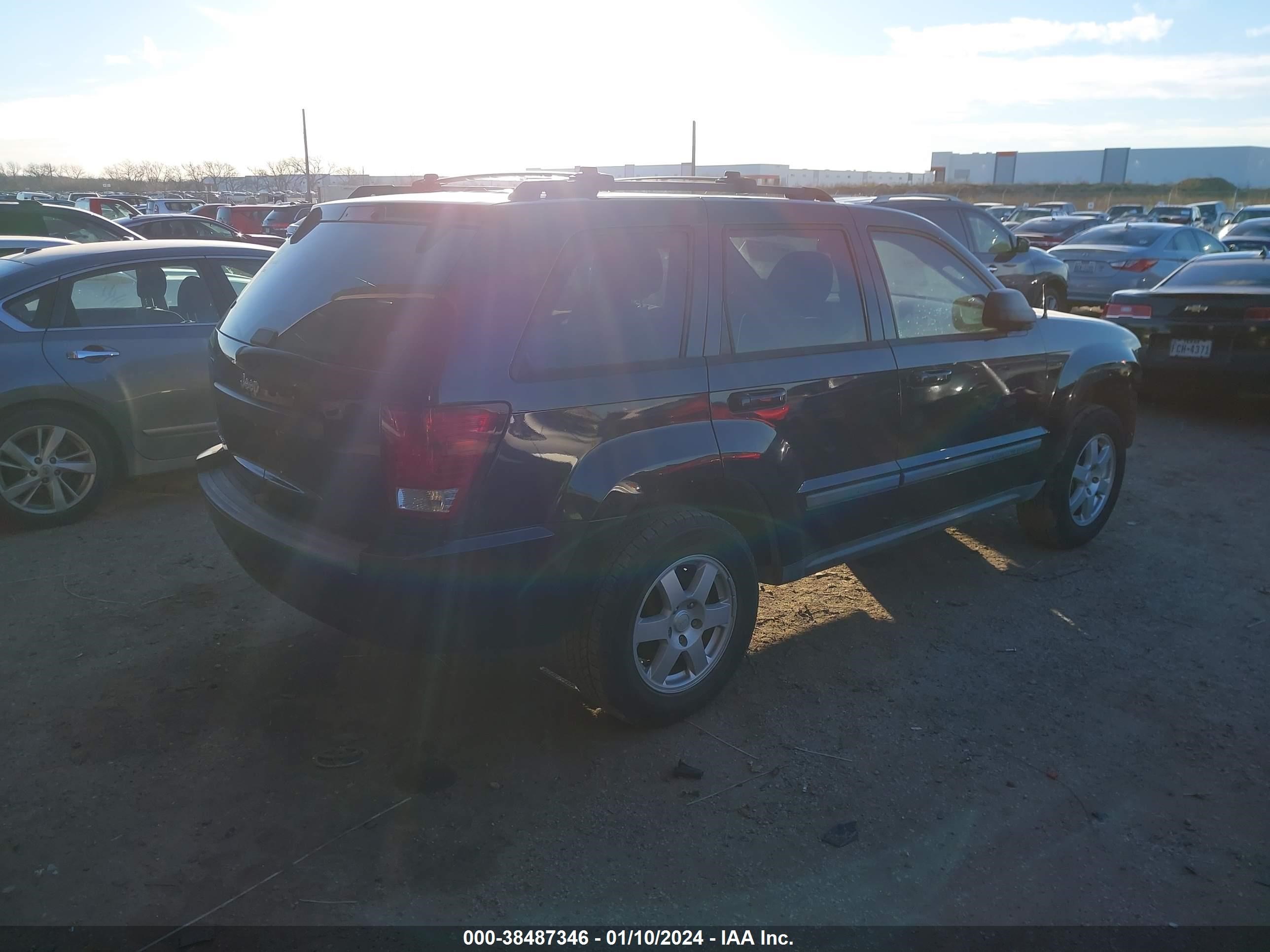 Photo 3 VIN: 1J8GS48K49C503928 - JEEP GRAND CHEROKEE 