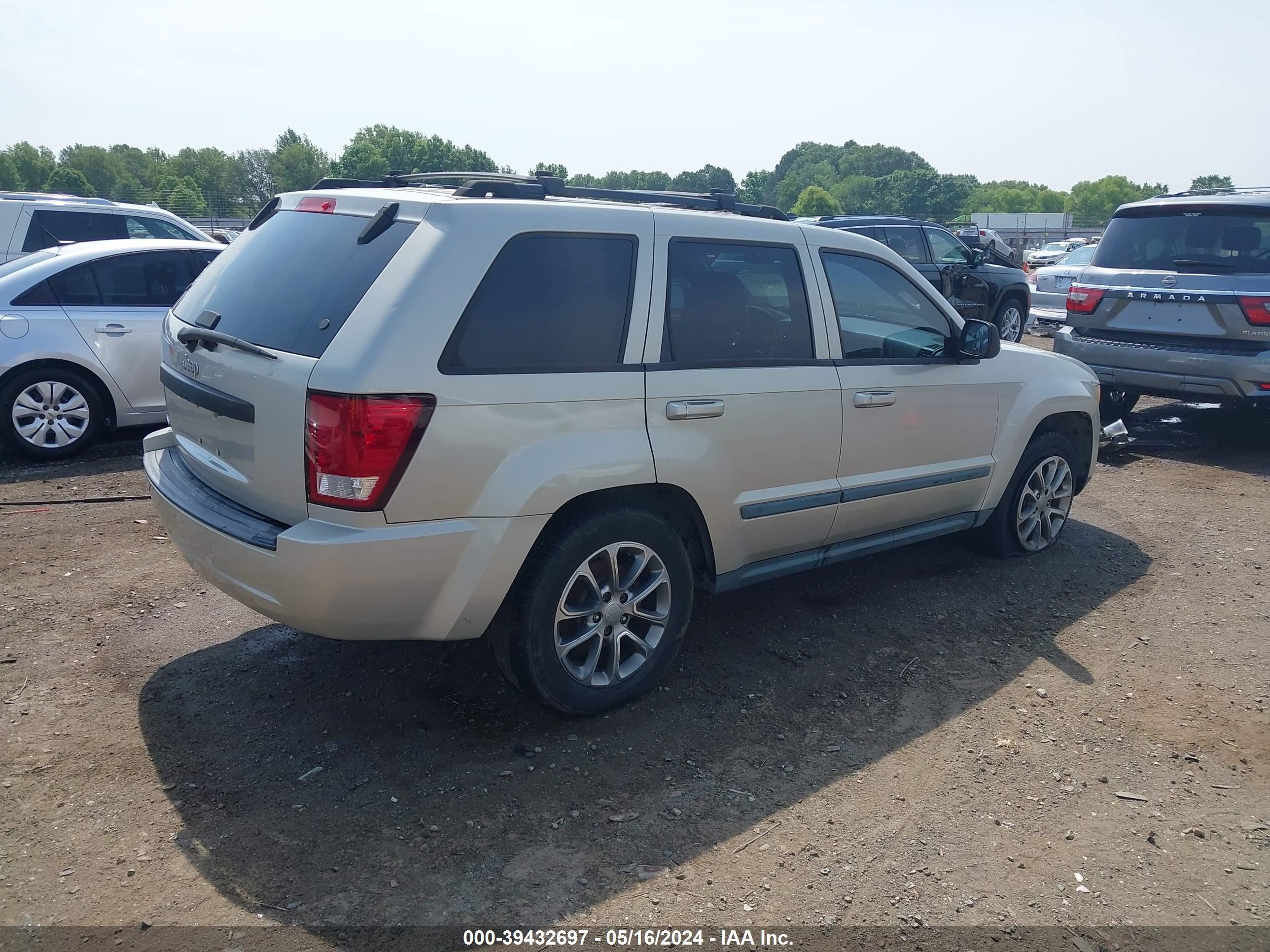 Photo 3 VIN: 1J8GS48K69C535134 - JEEP GRAND CHEROKEE 