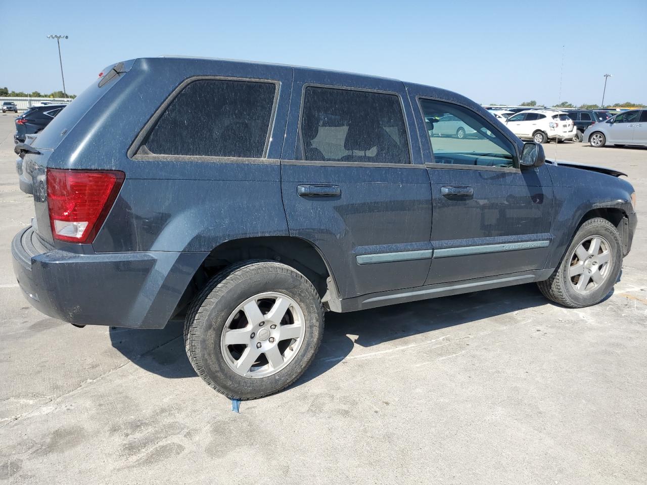 Photo 2 VIN: 1J8GS48KX8C105105 - JEEP GRAND CHEROKEE 