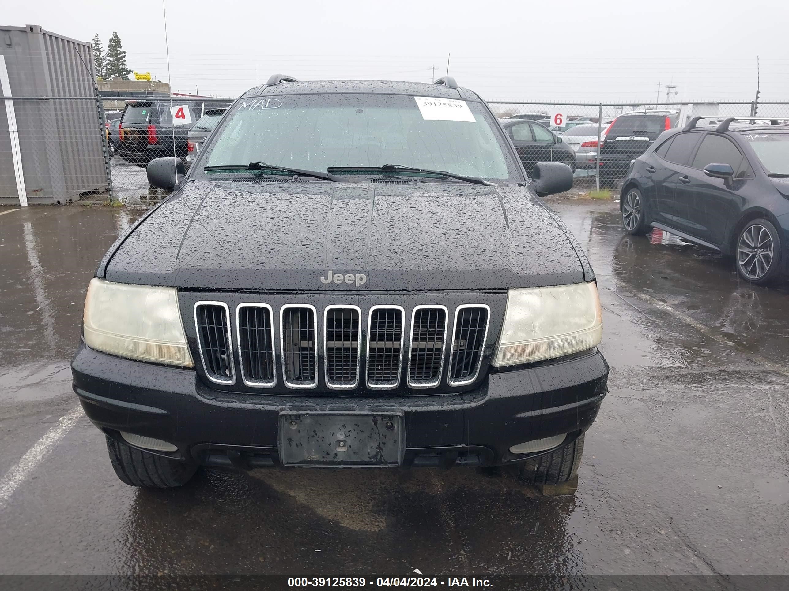 Photo 11 VIN: 1J8GX58N32C235624 - JEEP GRAND CHEROKEE 