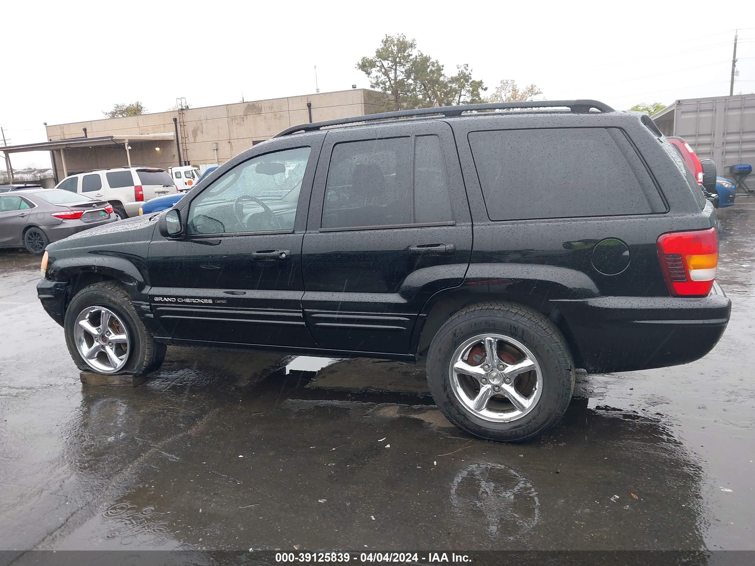 Photo 13 VIN: 1J8GX58N32C235624 - JEEP GRAND CHEROKEE 