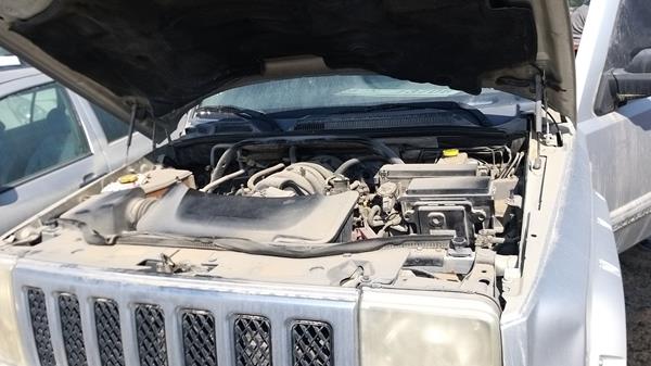 Photo 27 VIN: 1J8H368207Y591809 - JEEP COMMANDER 