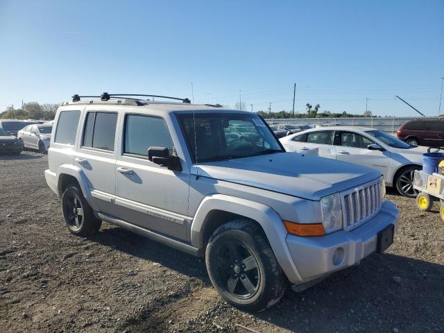 Photo 3 VIN: 1J8HG48K06C338610 - JEEP COMMANDER 