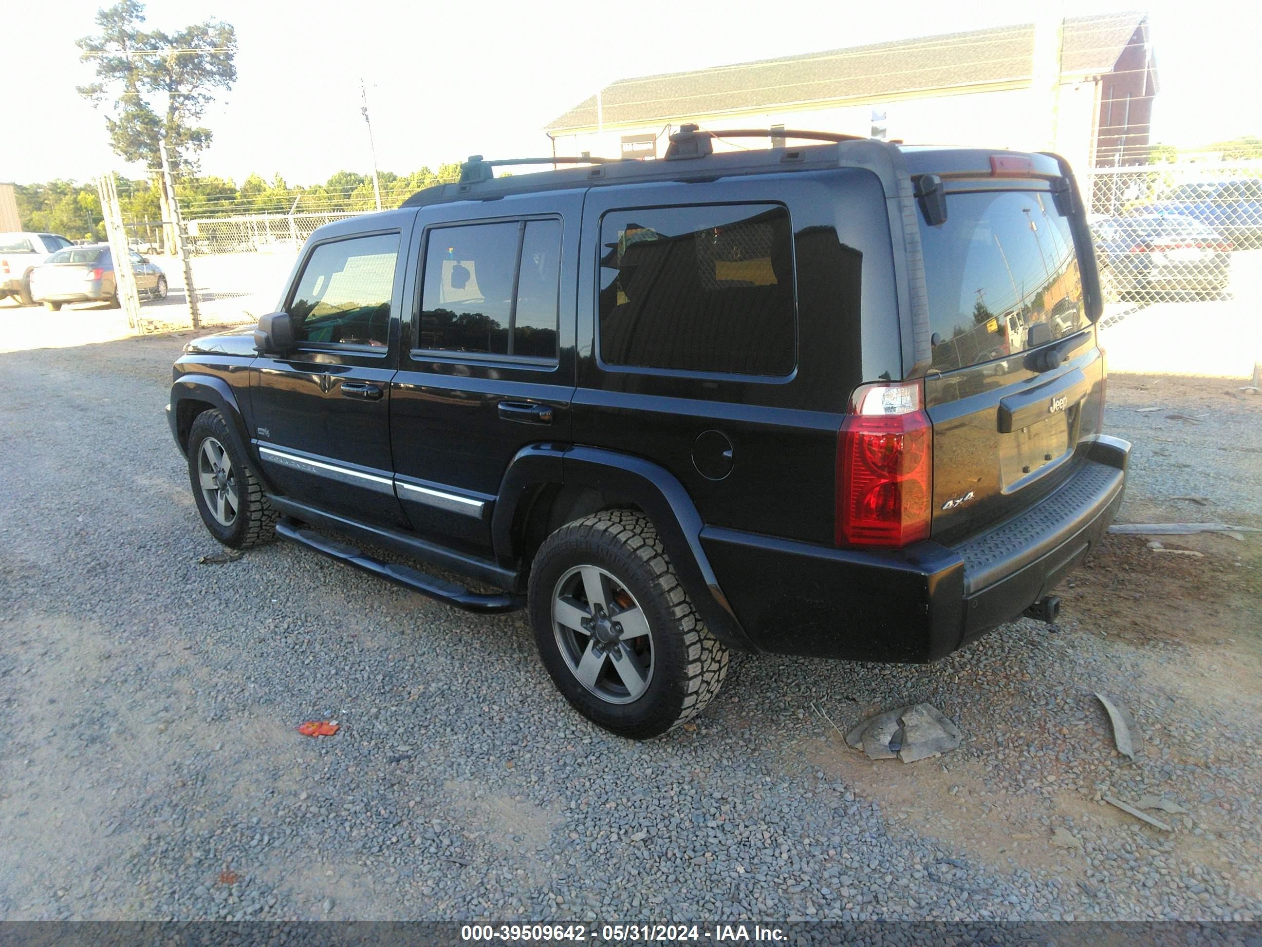 Photo 2 VIN: 1J8HG48K26C288406 - JEEP COMMANDER 