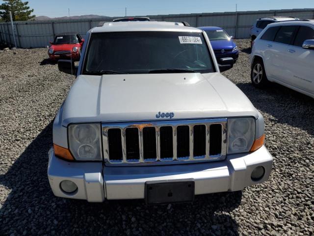 Photo 4 VIN: 1J8HG48K28C184677 - JEEP COMMANDER 