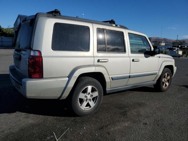 Photo 2 VIN: 1J8HG48K38C124617 - JEEP COMMANDER 