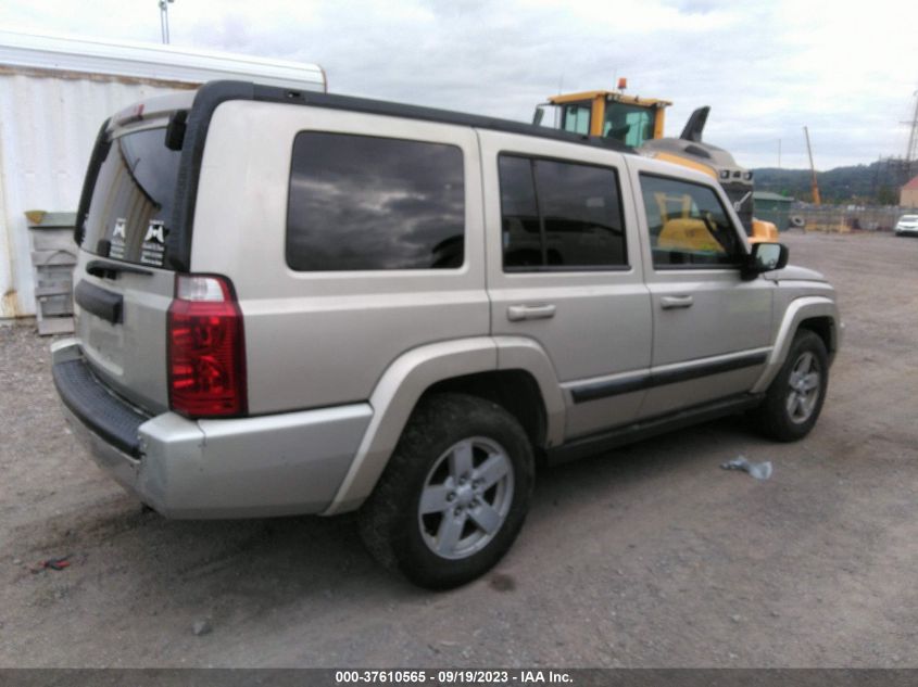 Photo 3 VIN: 1J8HG48K38C154880 - JEEP COMMANDER 