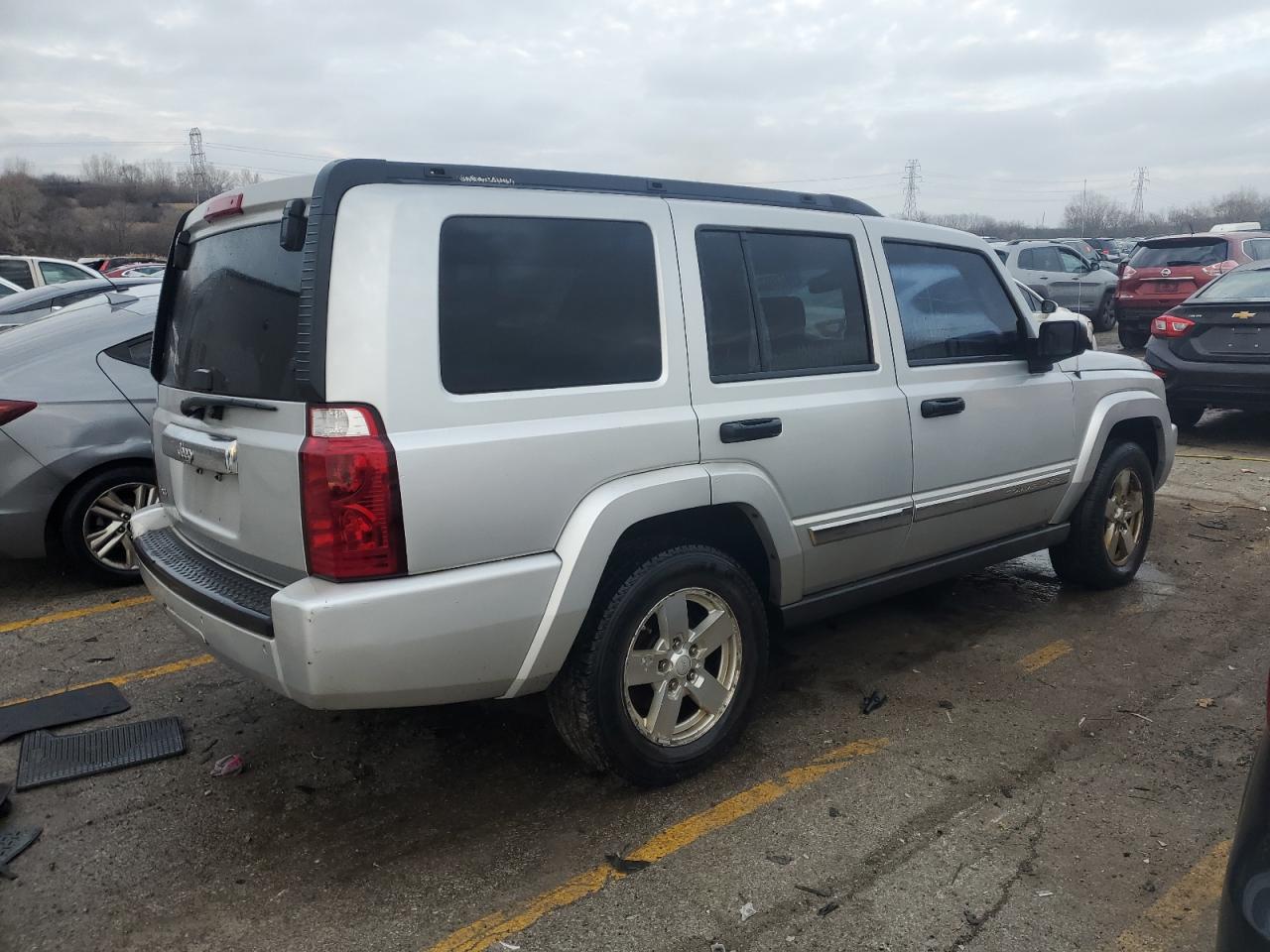 Photo 2 VIN: 1J8HG48K46C265175 - JEEP COMMANDER 