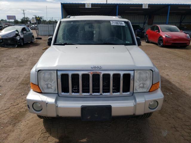 Photo 4 VIN: 1J8HG48K48C172336 - JEEP COMMANDER 