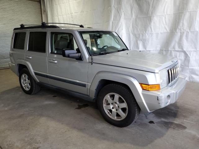 Photo 3 VIN: 1J8HG48K58C101128 - JEEP COMMANDER 