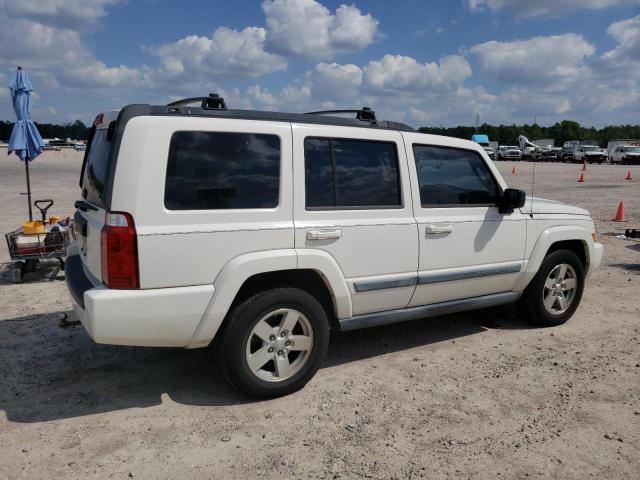 Photo 2 VIN: 1J8HG48K58C129642 - JEEP COMMANDER 